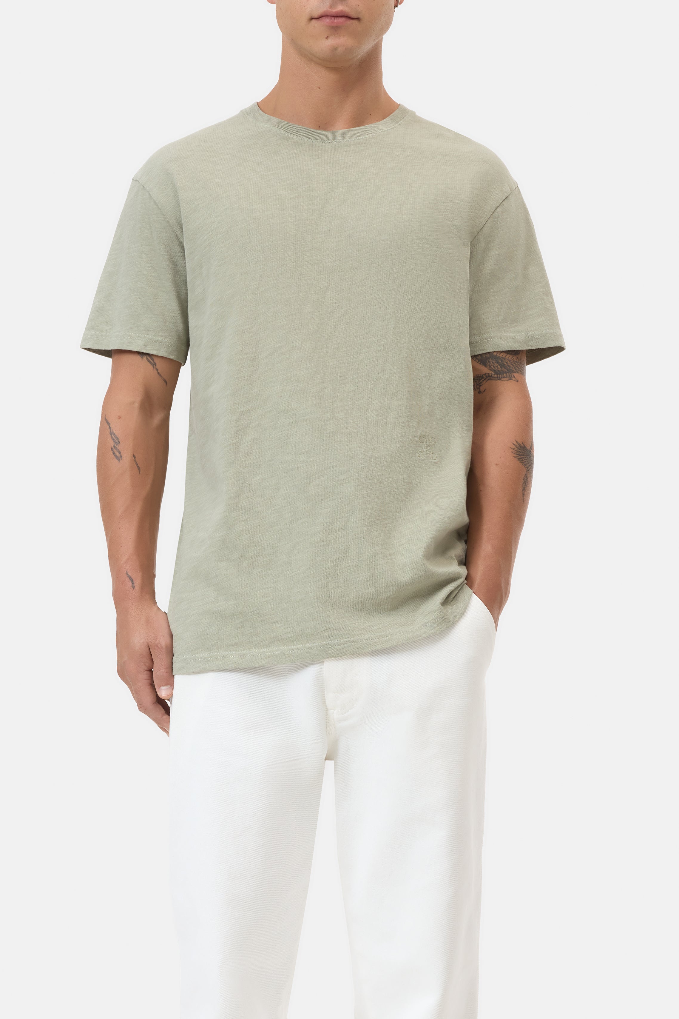 CLASSIC T-SHIRT