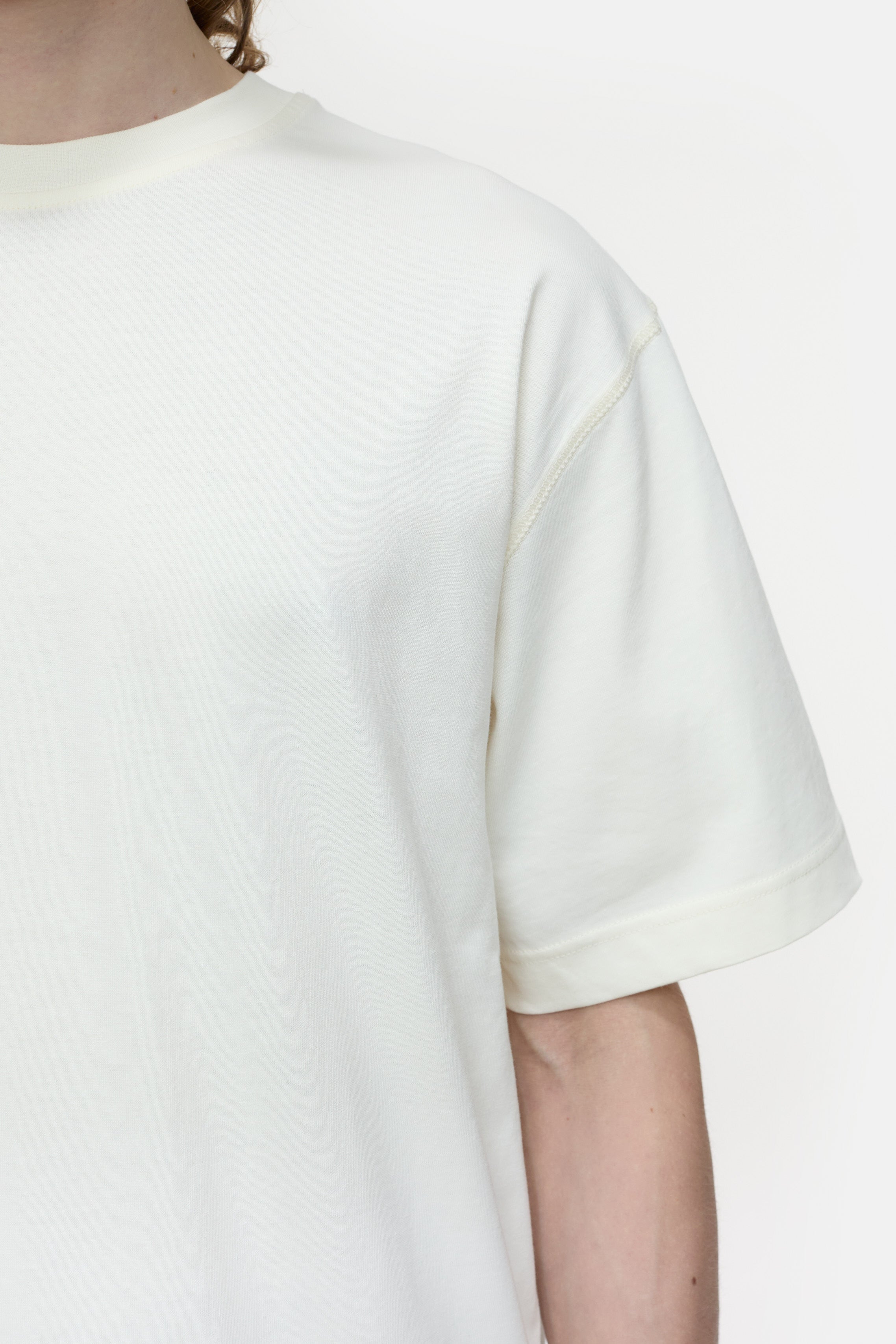 Closed-CLASSIC T-SHIRT-Shirts-Black-Deal-Outlet-by-ARCHIVIST