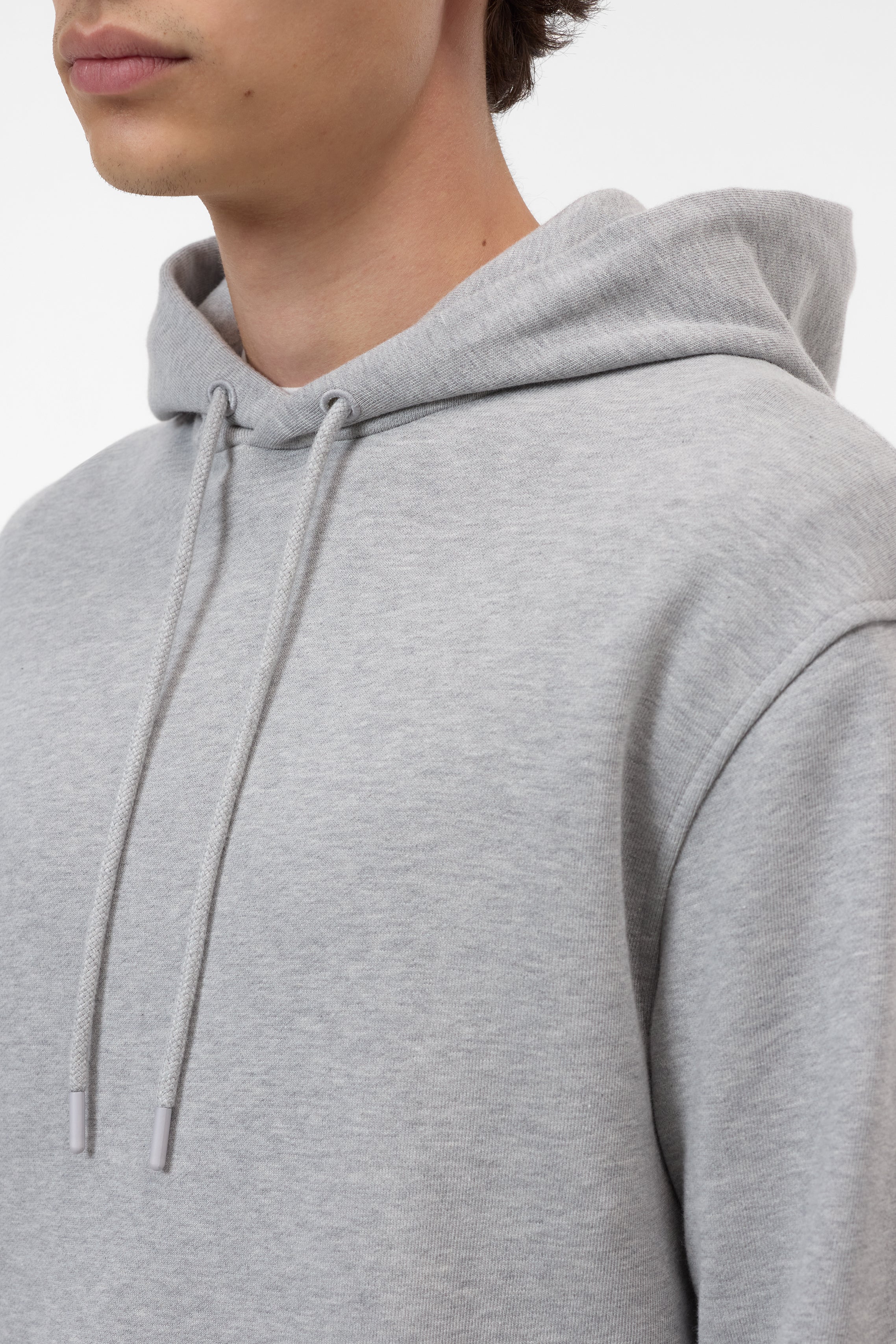 EMBROIDERED HOODIE