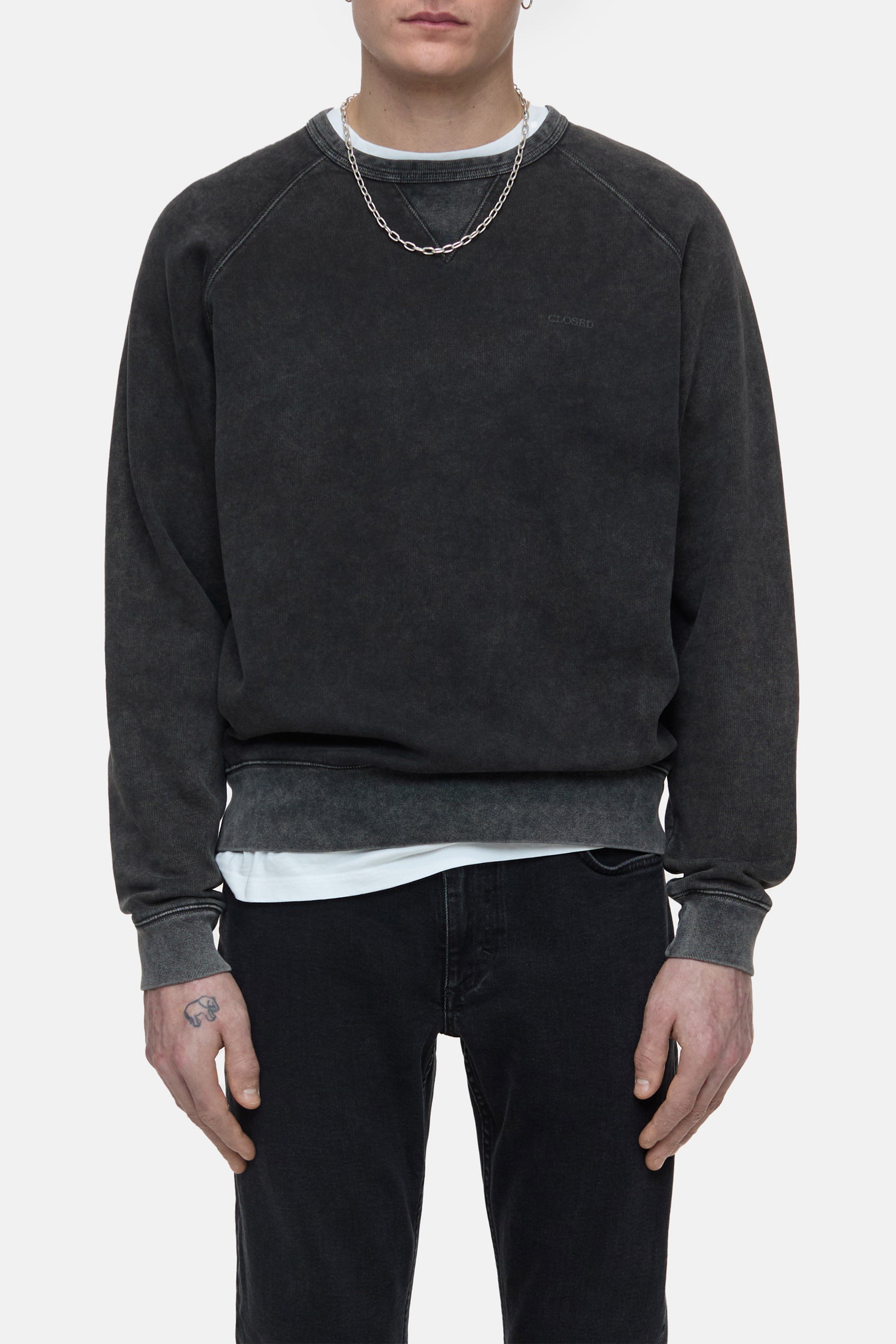 Closed-CREWNECK-Shirts-Black-Deal-Outlet-by-ARCHIVIST