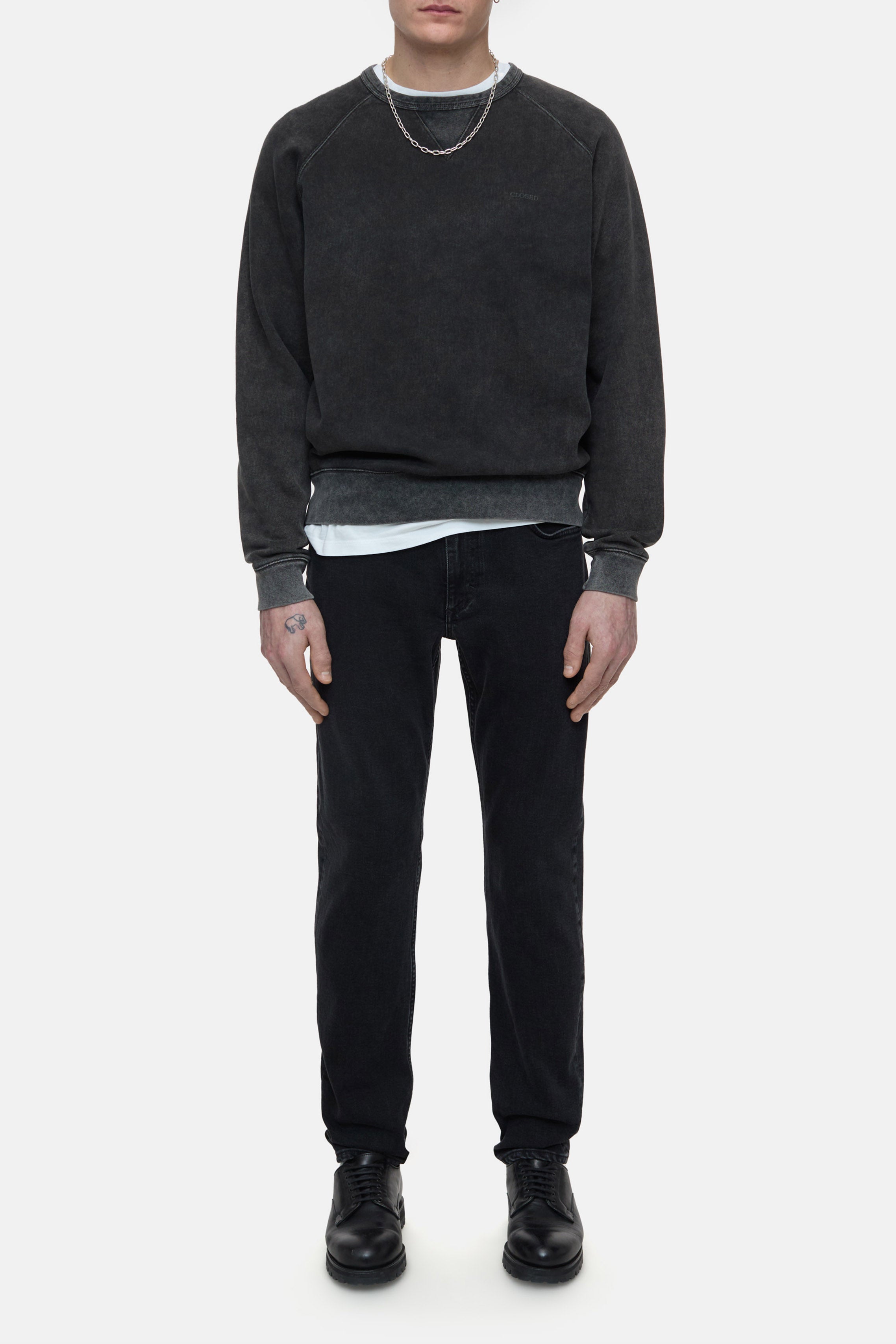 Closed-CREWNECK-Shirts-Black-Deal-Outlet-by-ARCHIVIST