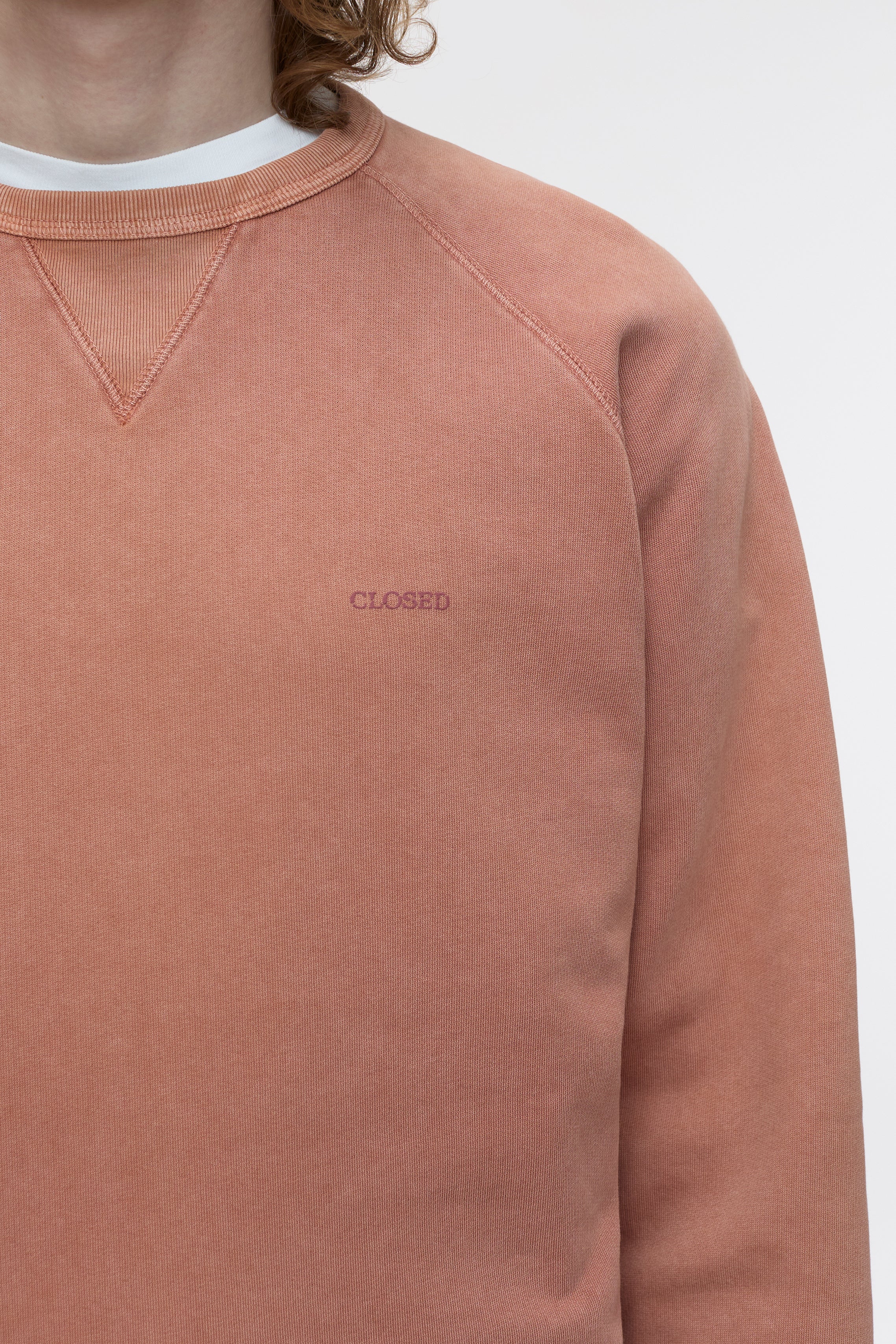CREWNECK