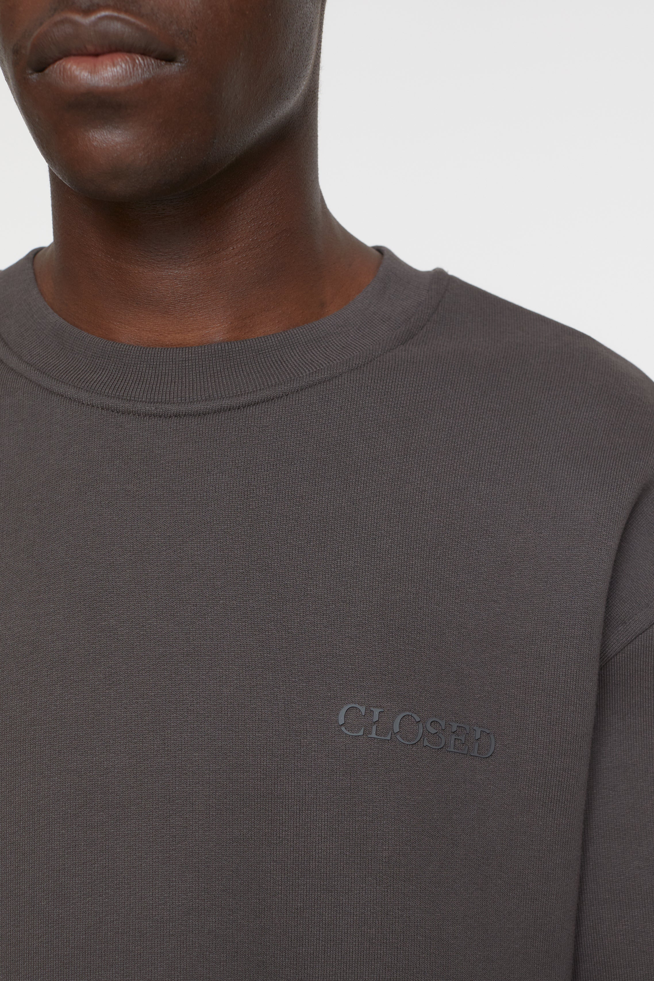 A-Shirts-Black-Deal-Outlet-by-ARCHIVIST