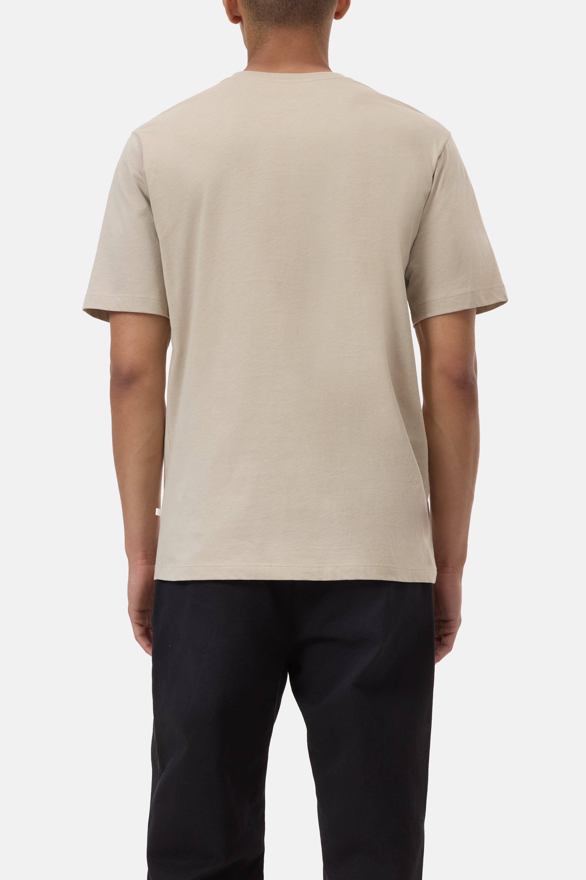 BASIC T-SHIRT