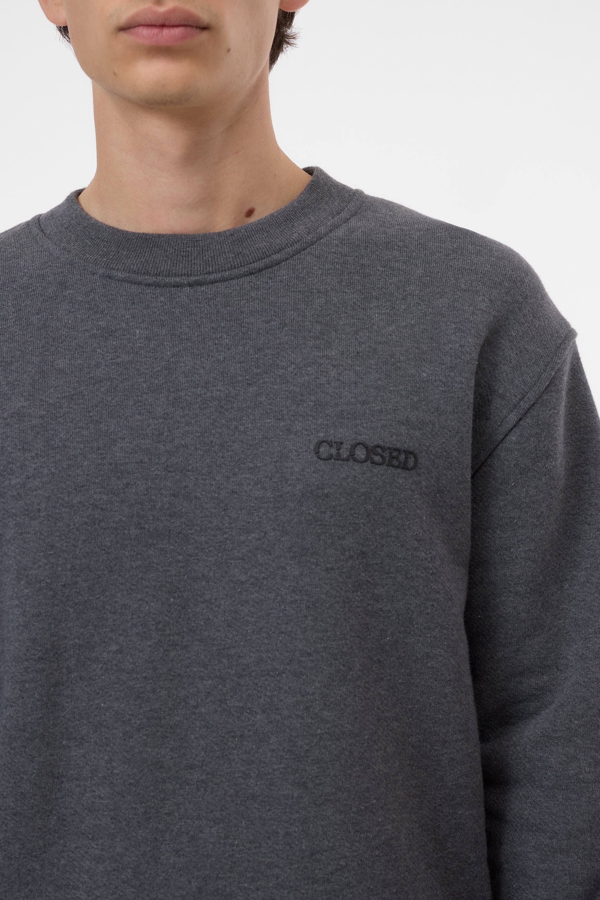 CREWNECK SWEAT