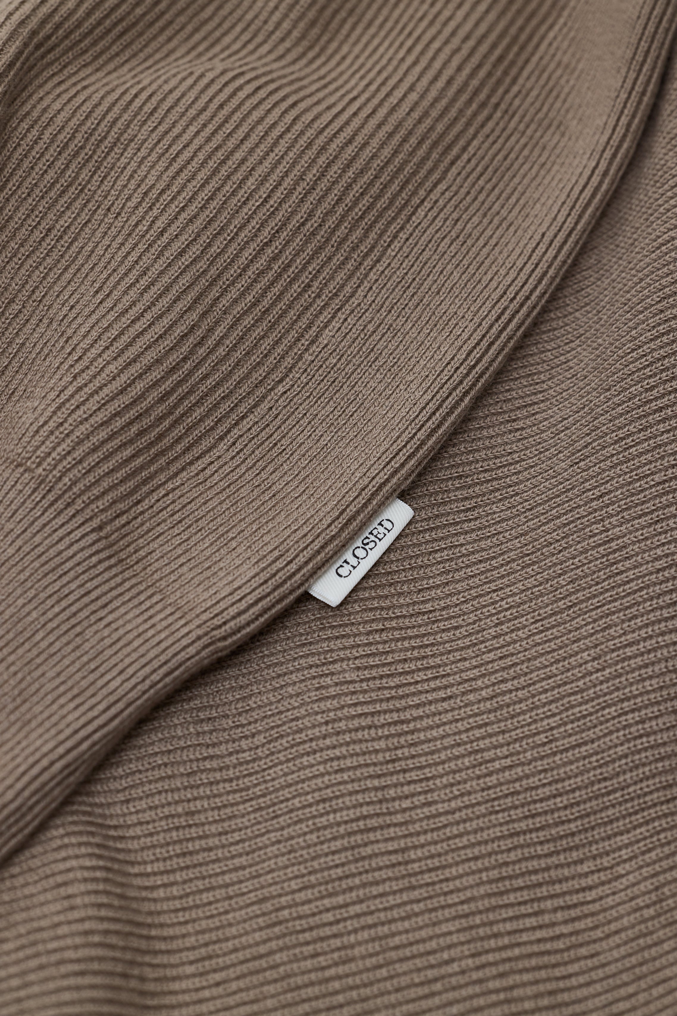HALF ZIP JUMPER