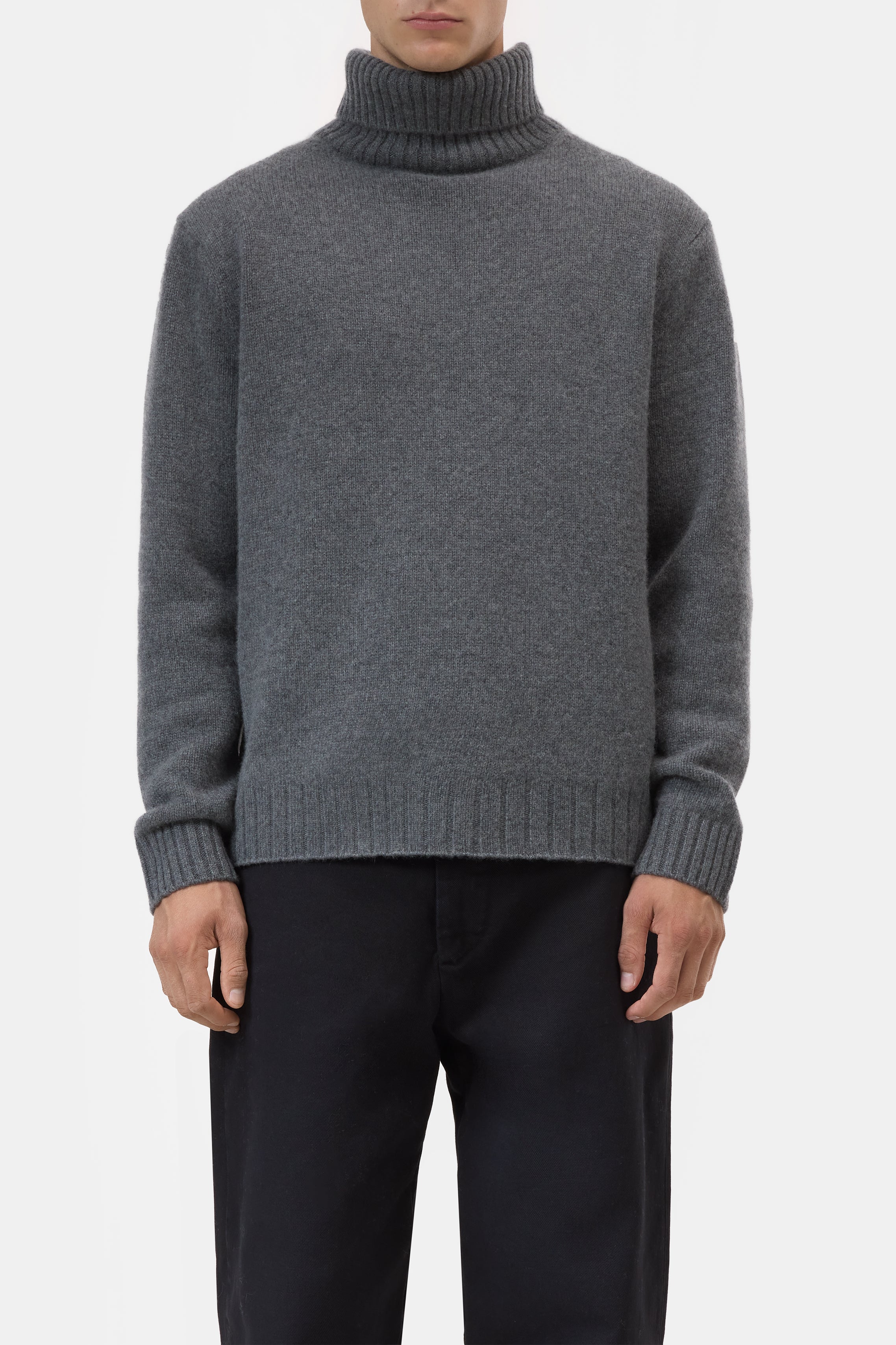 TURTLENECK JUMPER