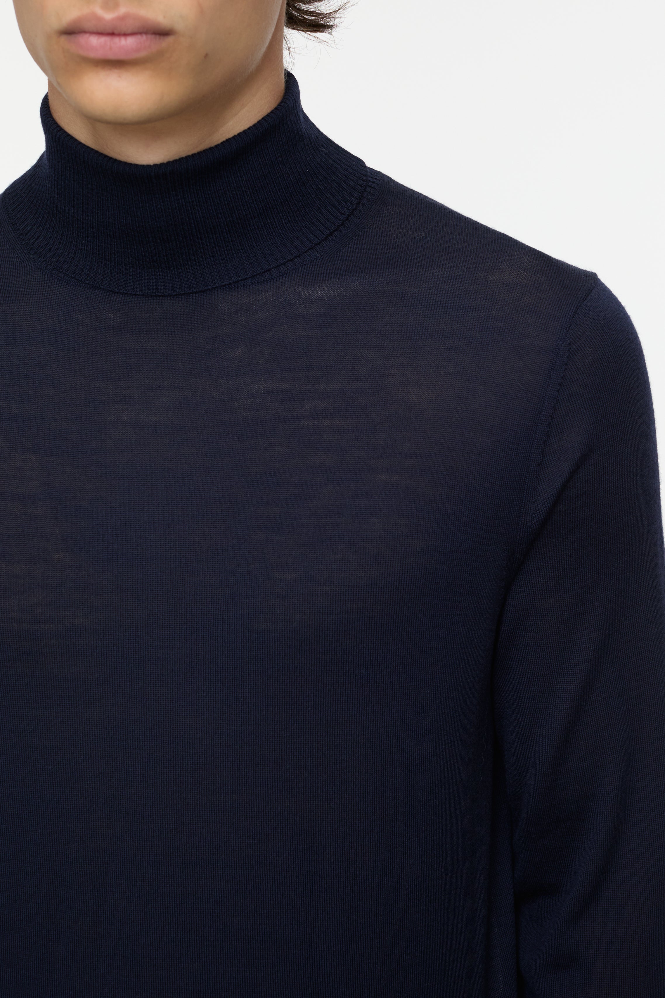 TURTLENECK JUMPER
