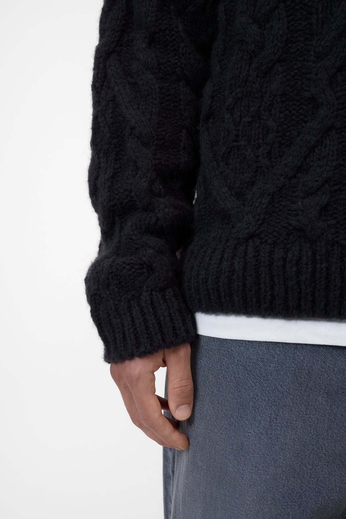 Cable knit