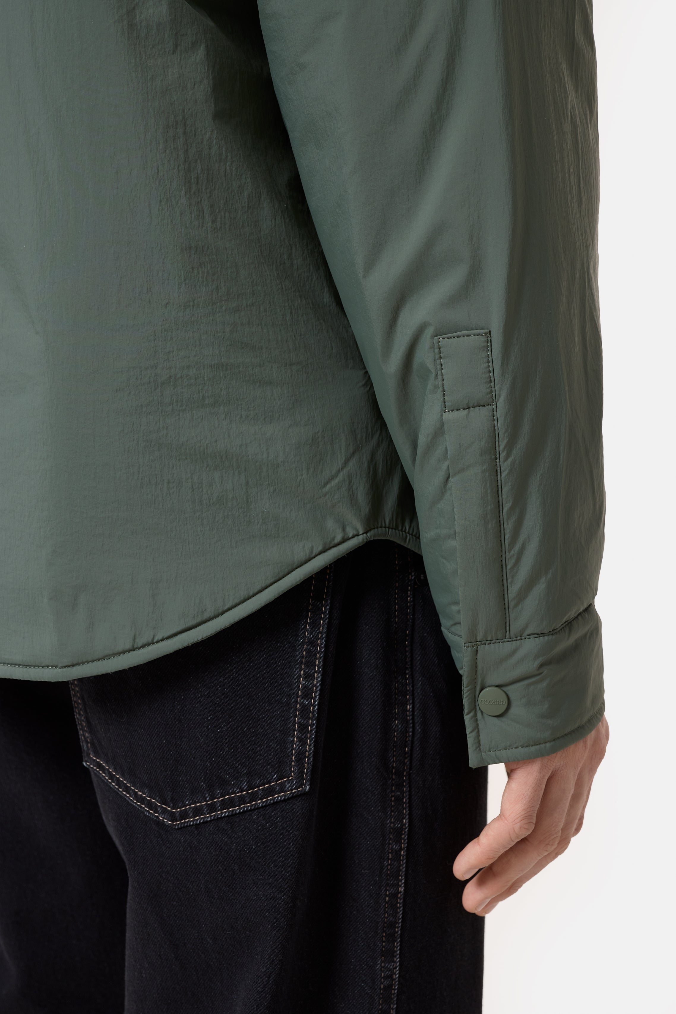 QUILTED OVERSHIRT-Jacken & Mäntel-Closed-ARCHIVIST