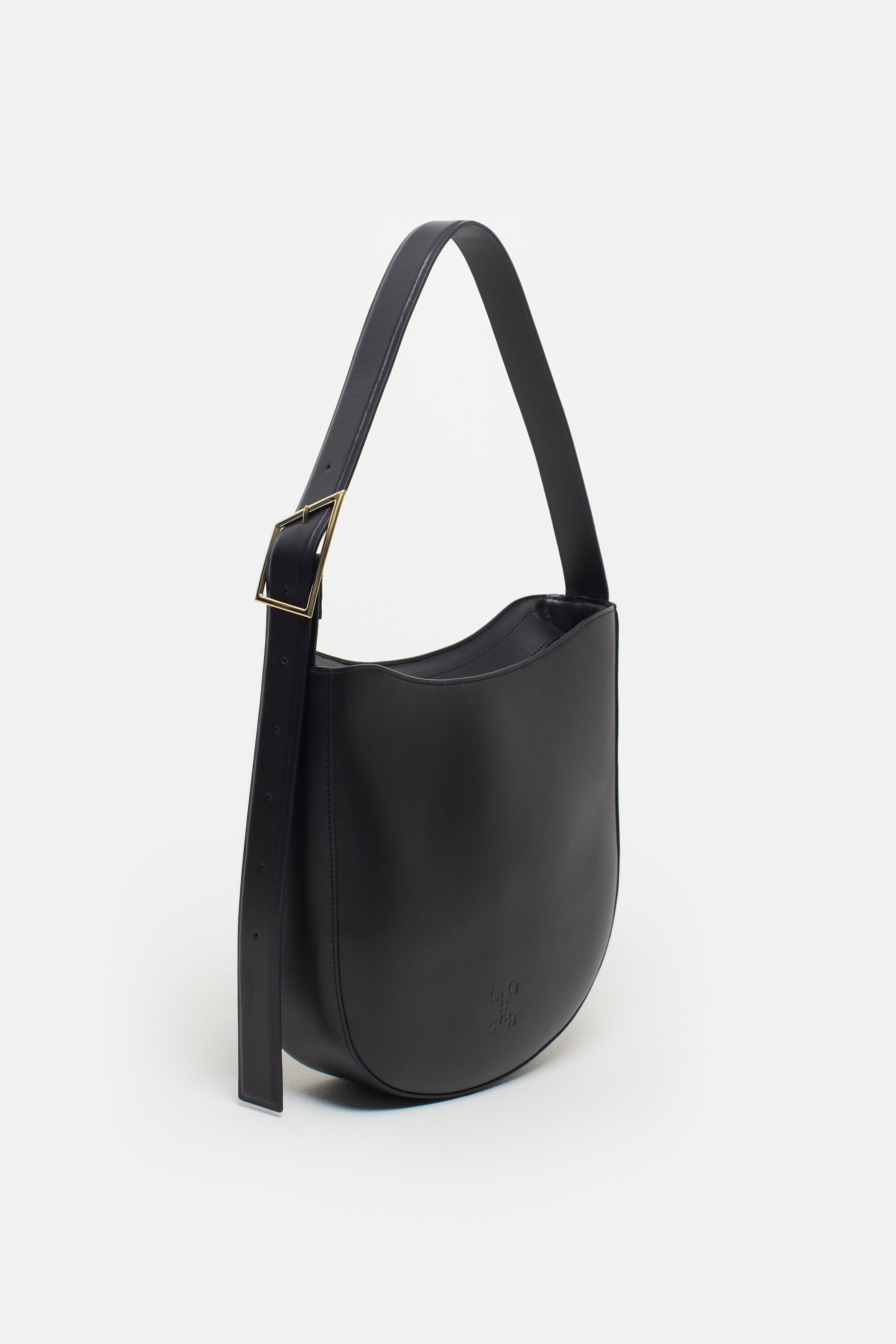 Closed-BAG-Black-Deal-Outlet-by-ARCHIVIST