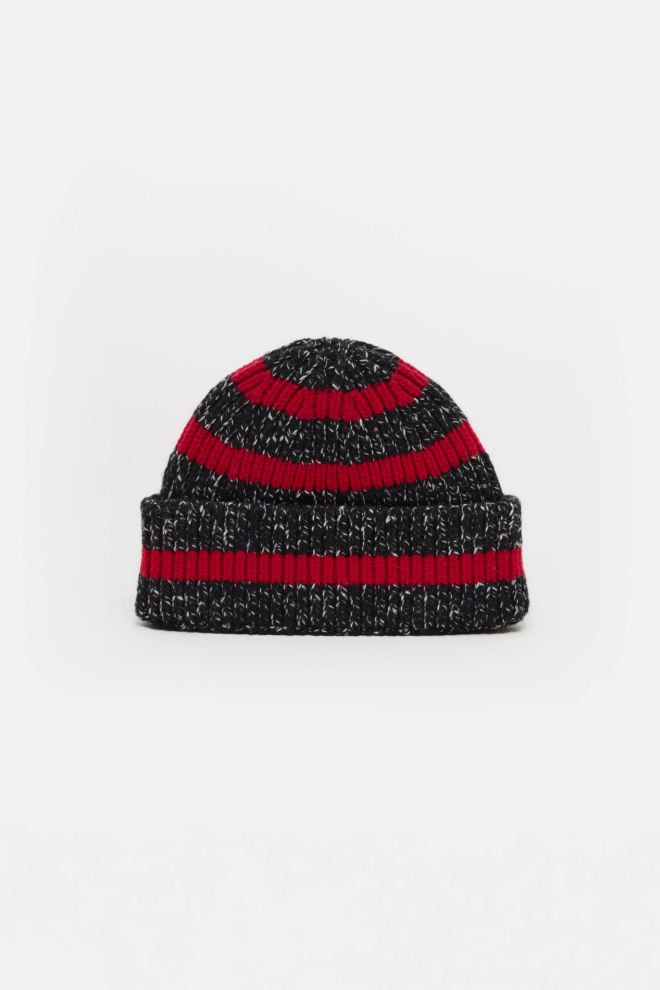 KNITTED HAT