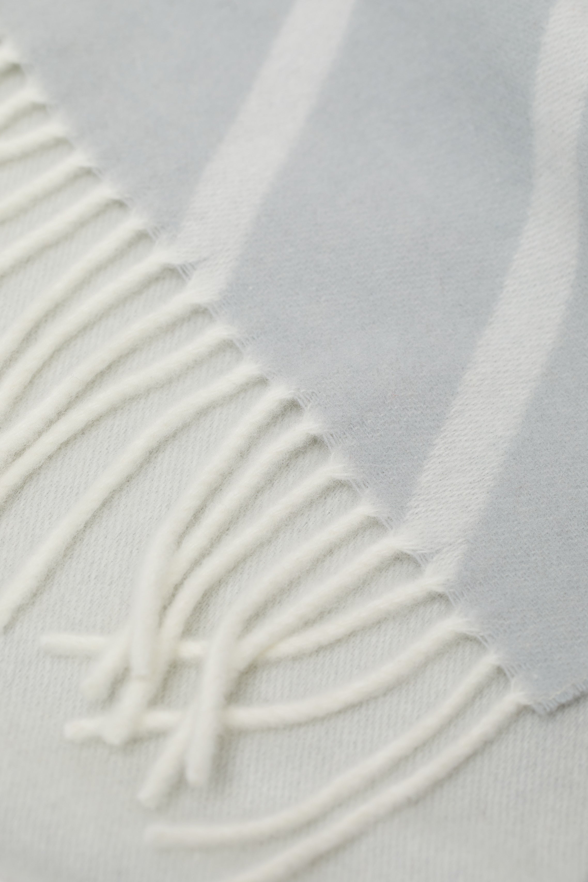 Closed-SCARF-Black-Deal-Outlet-by-ARCHIVIST