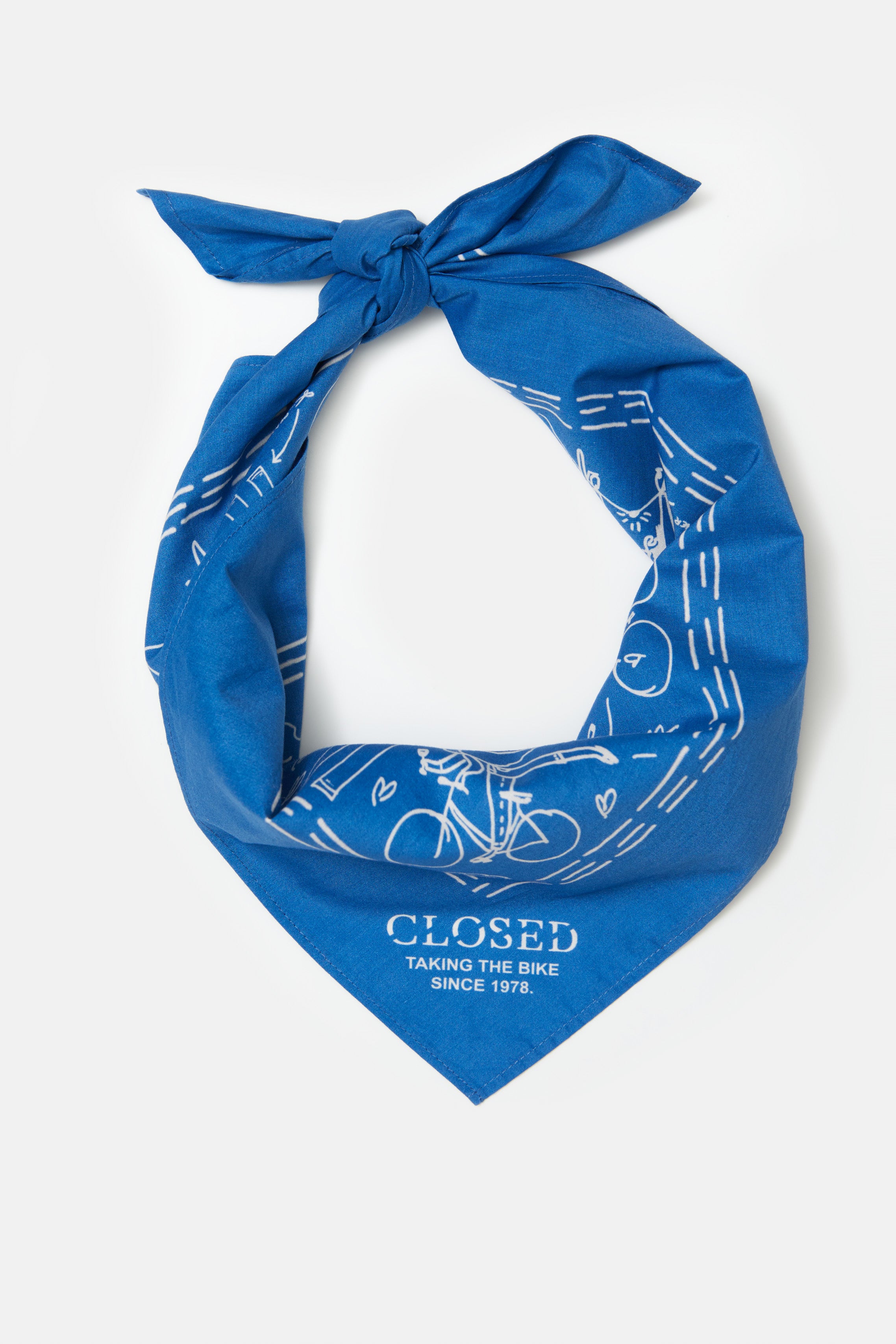 Closed-SCARF-Black-Deal-Outlet-by-ARCHIVIST