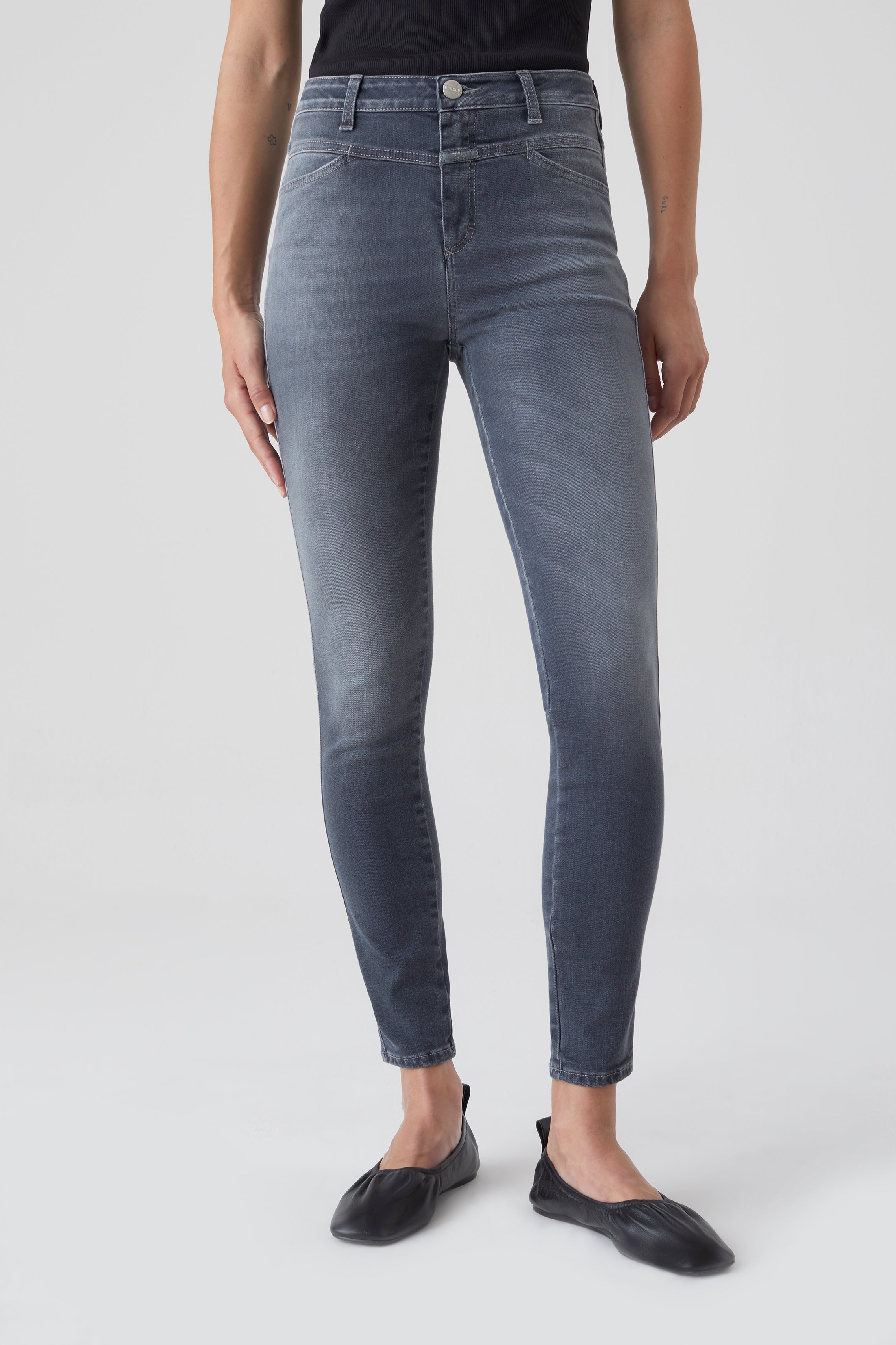 STYLE NAME SKINNY PUSHER LONG JEANS