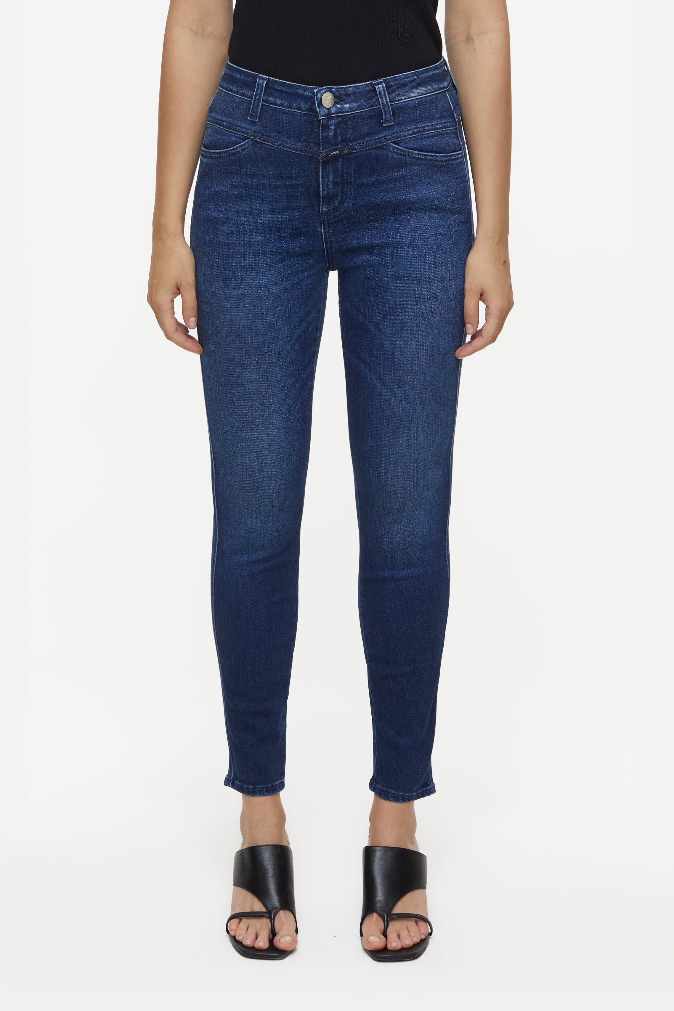 STYLE NAME SKINNY PUSHER JEANS