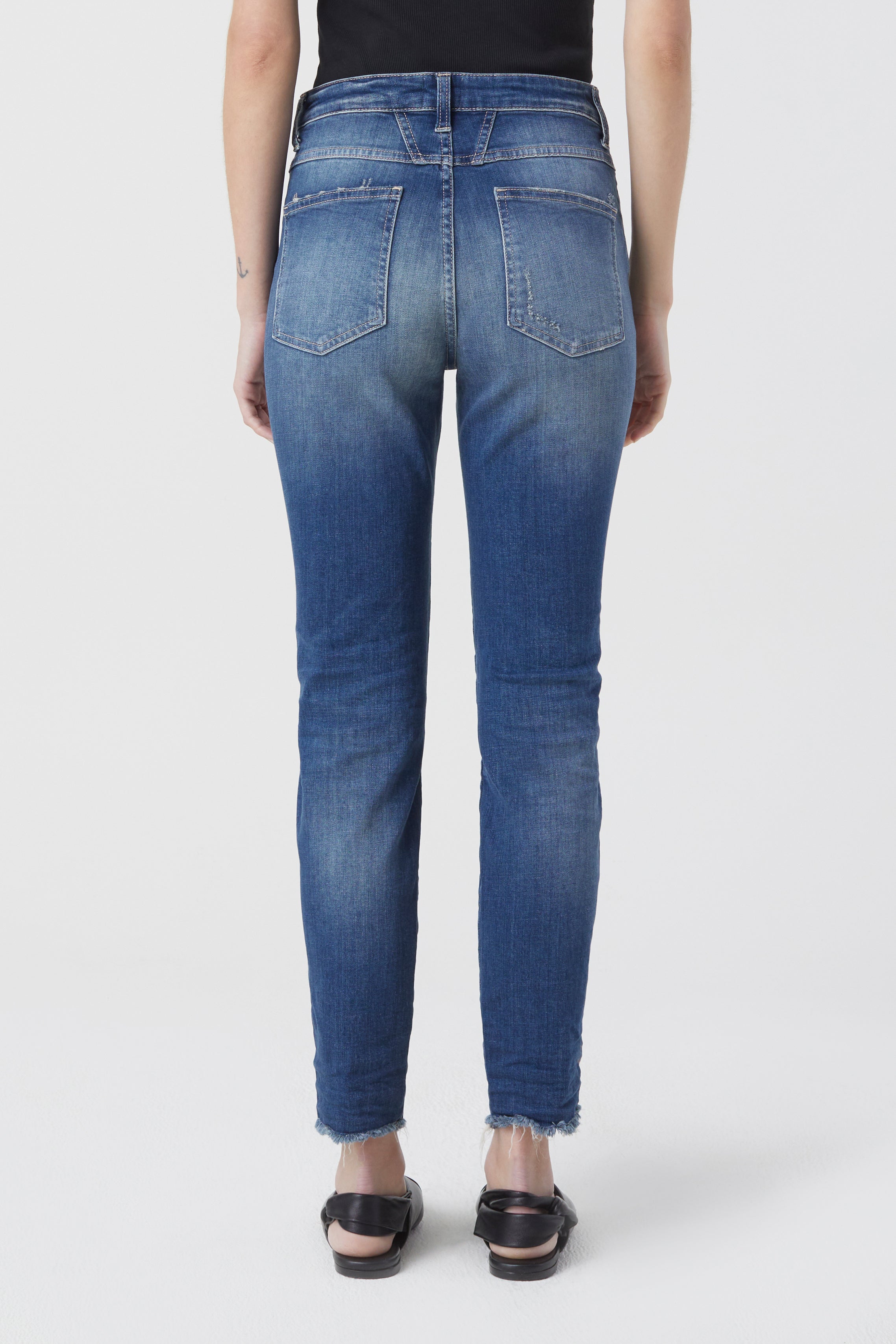 CLOSED-STYLE NAME SKINNY PUSHER JEANS-ARCHIVE-SALE-OUTLET-Lagerverkauf-Jeans-ARCHIVIST