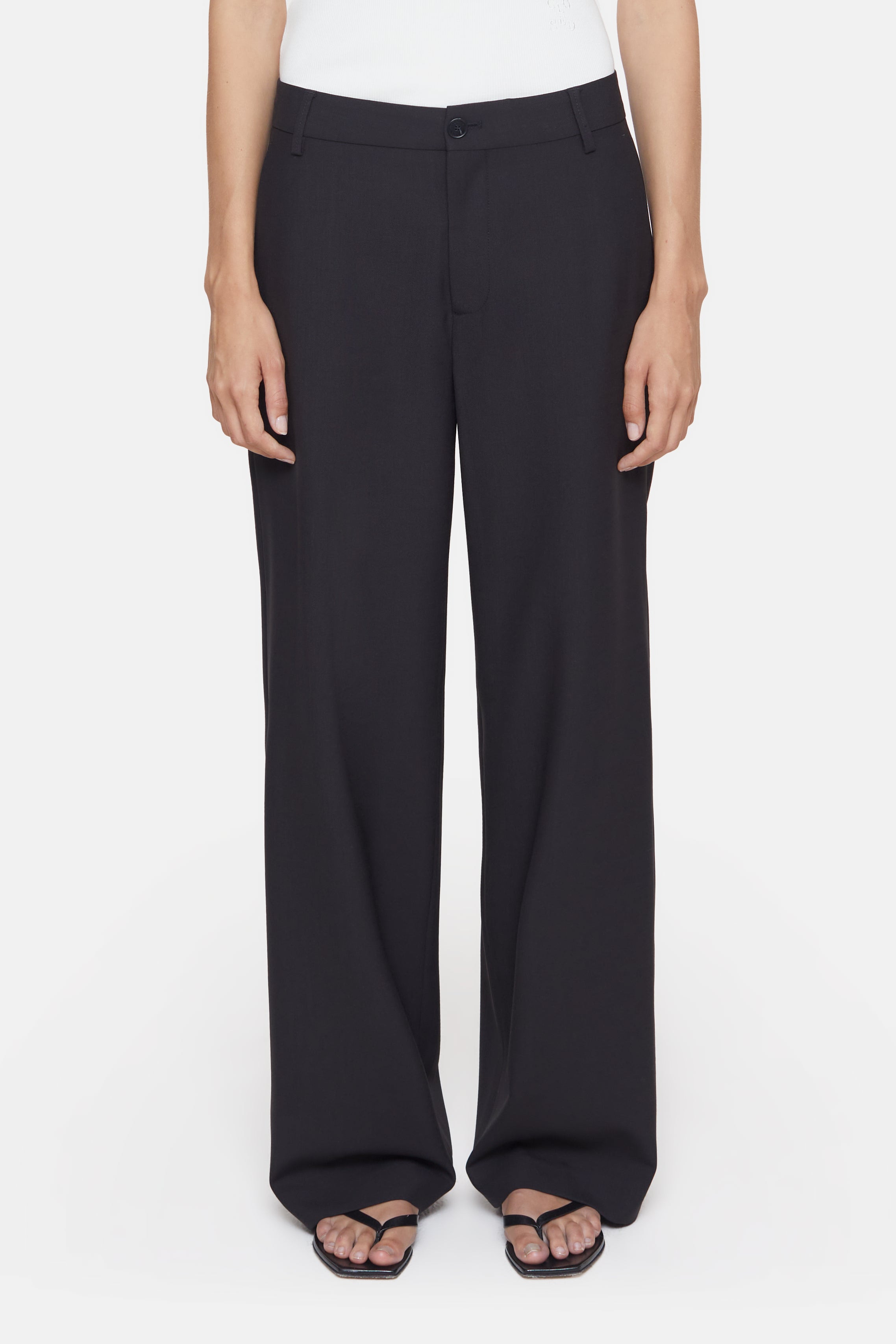 STYLE NAME JURDY CROPPED PANTS