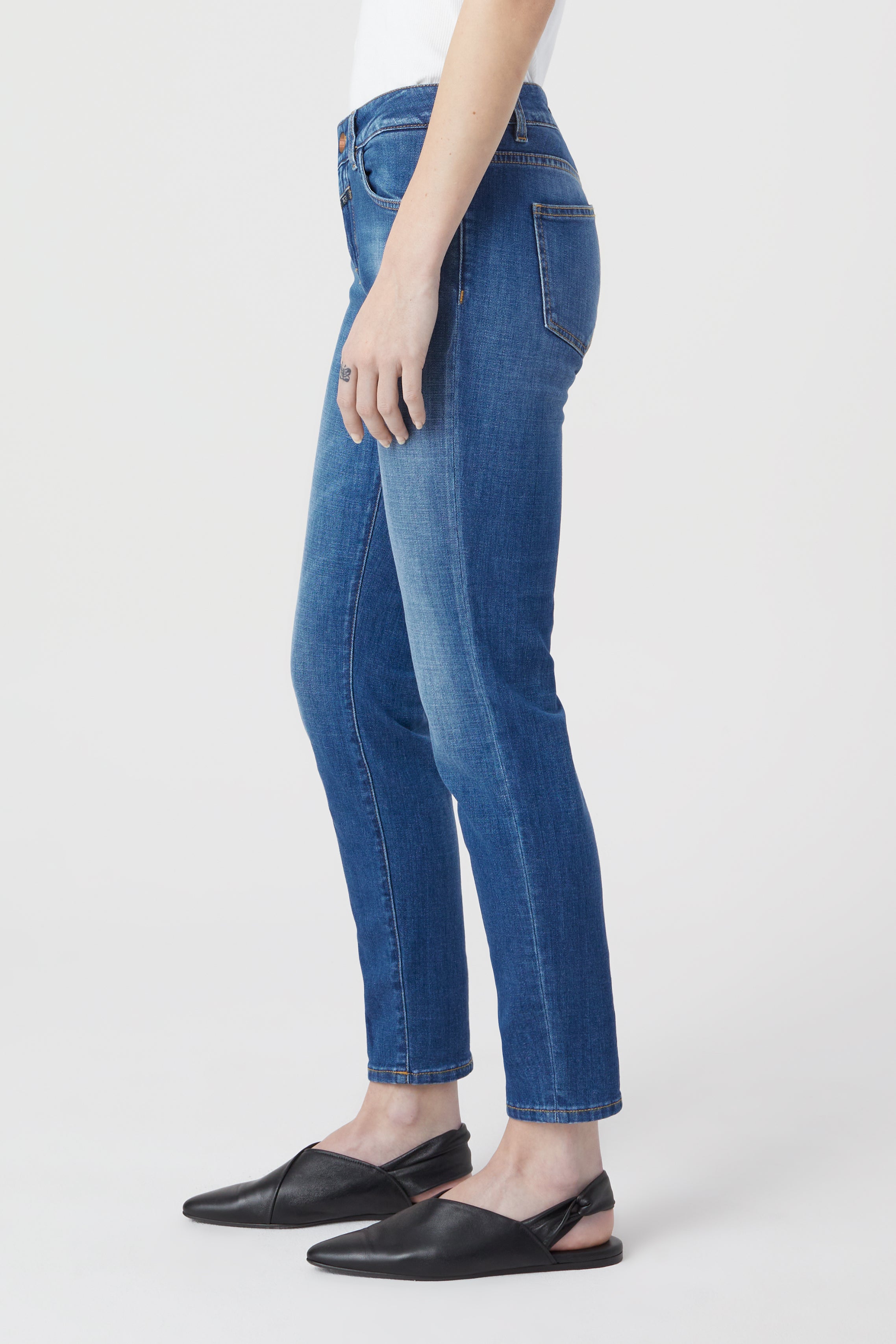 CLOSED-STYLE NAME BAKER JEANS-ARCHIVE-SALE-OUTLET-Lagerverkauf-Jeans-ARCHIVIST