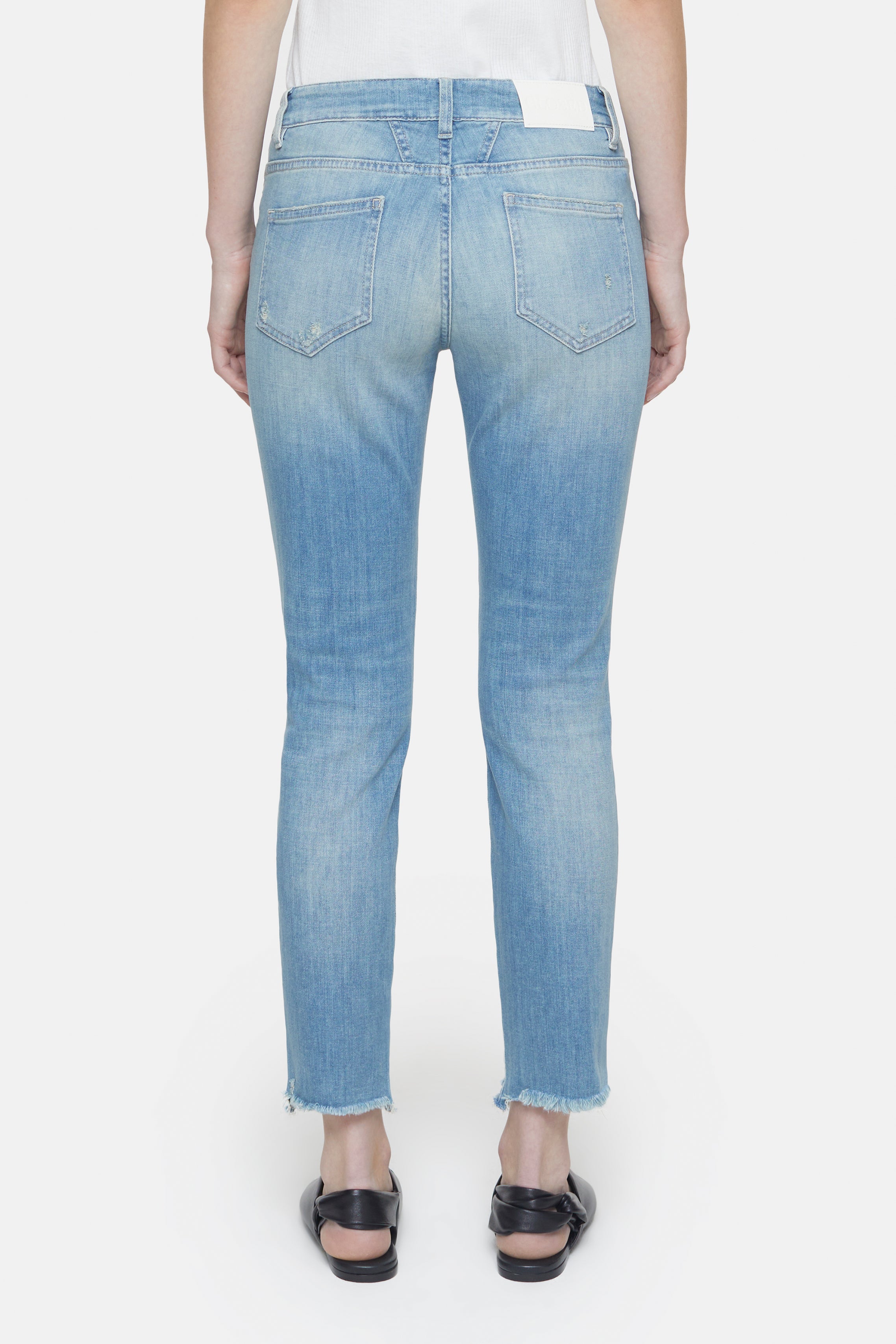 CLOSED-STYLE NAME BAKER JEANS-ARCHIVE-SALE-OUTLET-Lagerverkauf-Jeans-ARCHIVIST