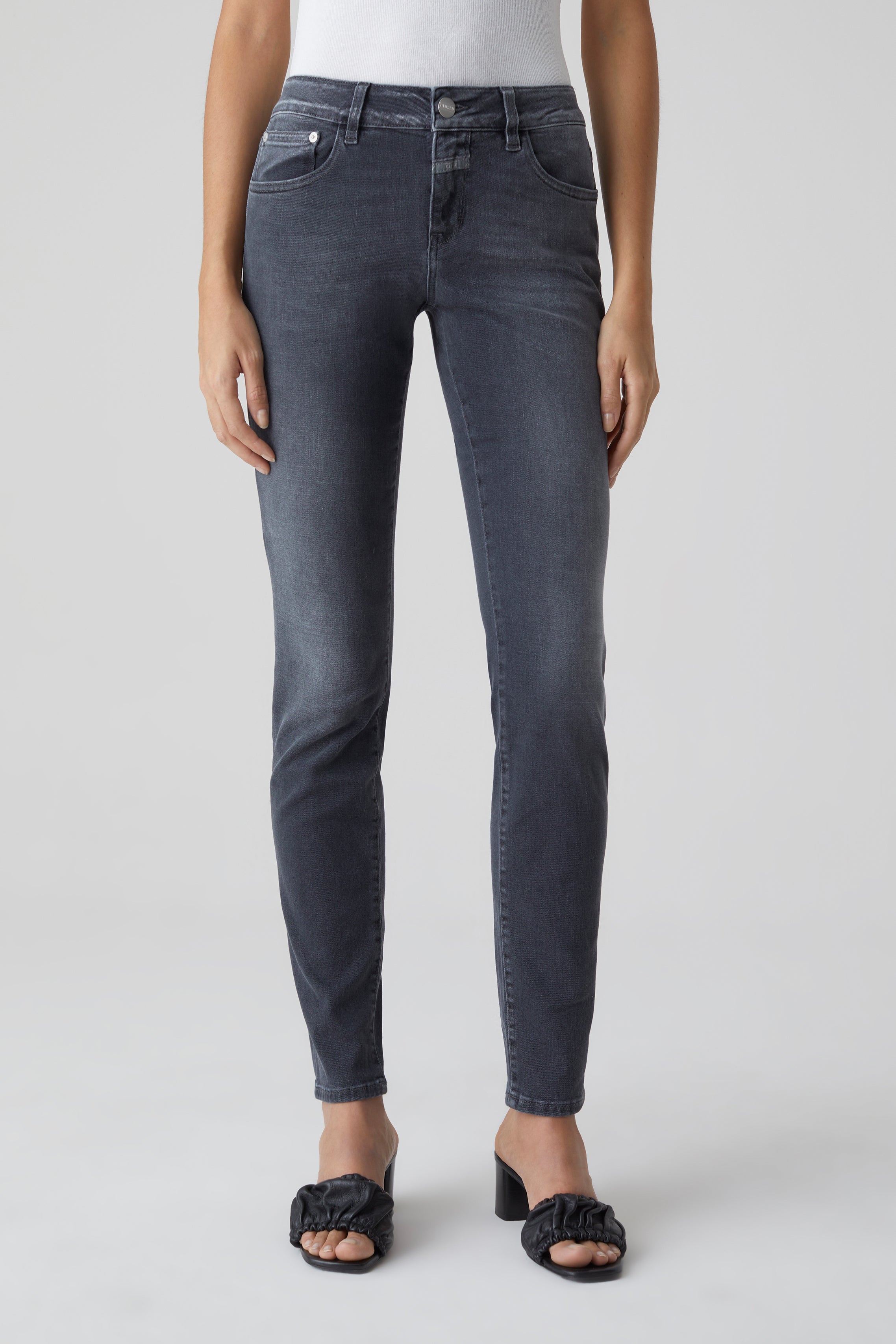 CLOSED-STYLE NAME BAKER LONG JEANS-ARCHIVE-SALE-OUTLET-Lagerverkauf-Jeans-ARCHIVIST