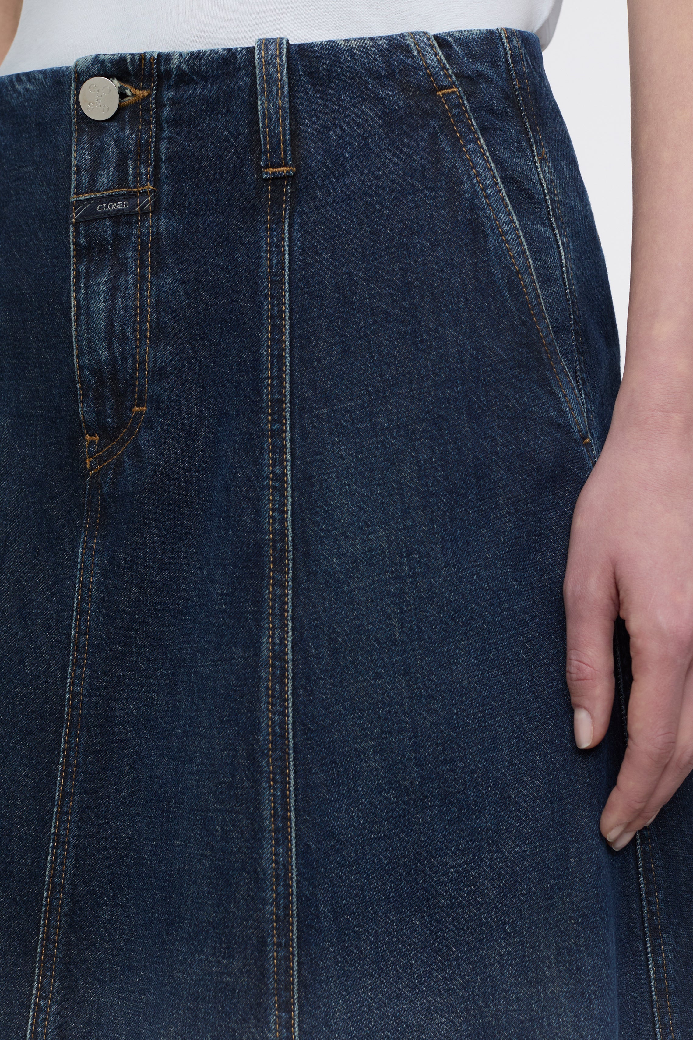 A LINE SKIRT-Kleider & Röcke-Closed-ARCHIVIST