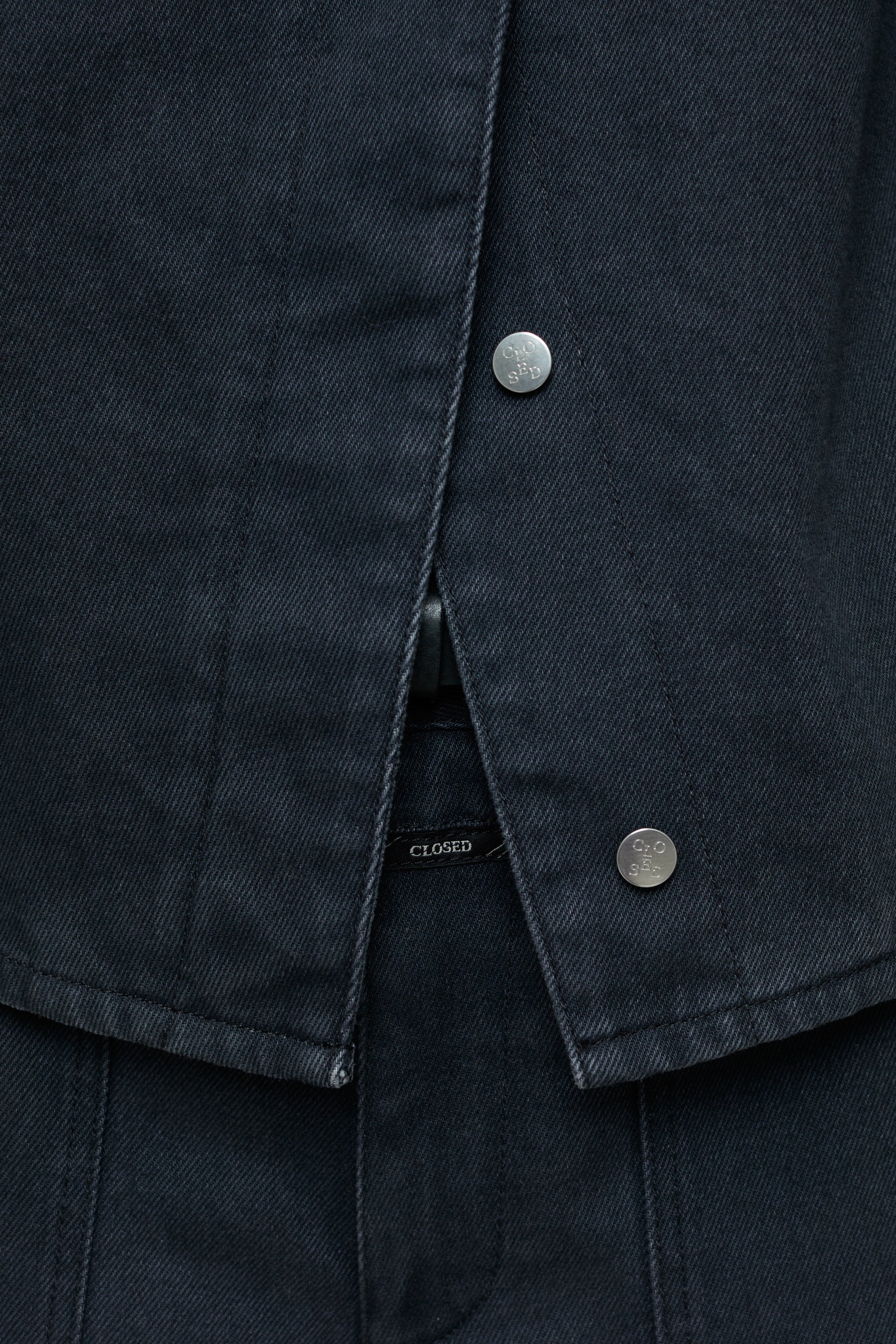 Closed-SLIM DENIM SHIRT-Hemden & Blusen-Black-Deal-Outlet-by-ARCHIVIST