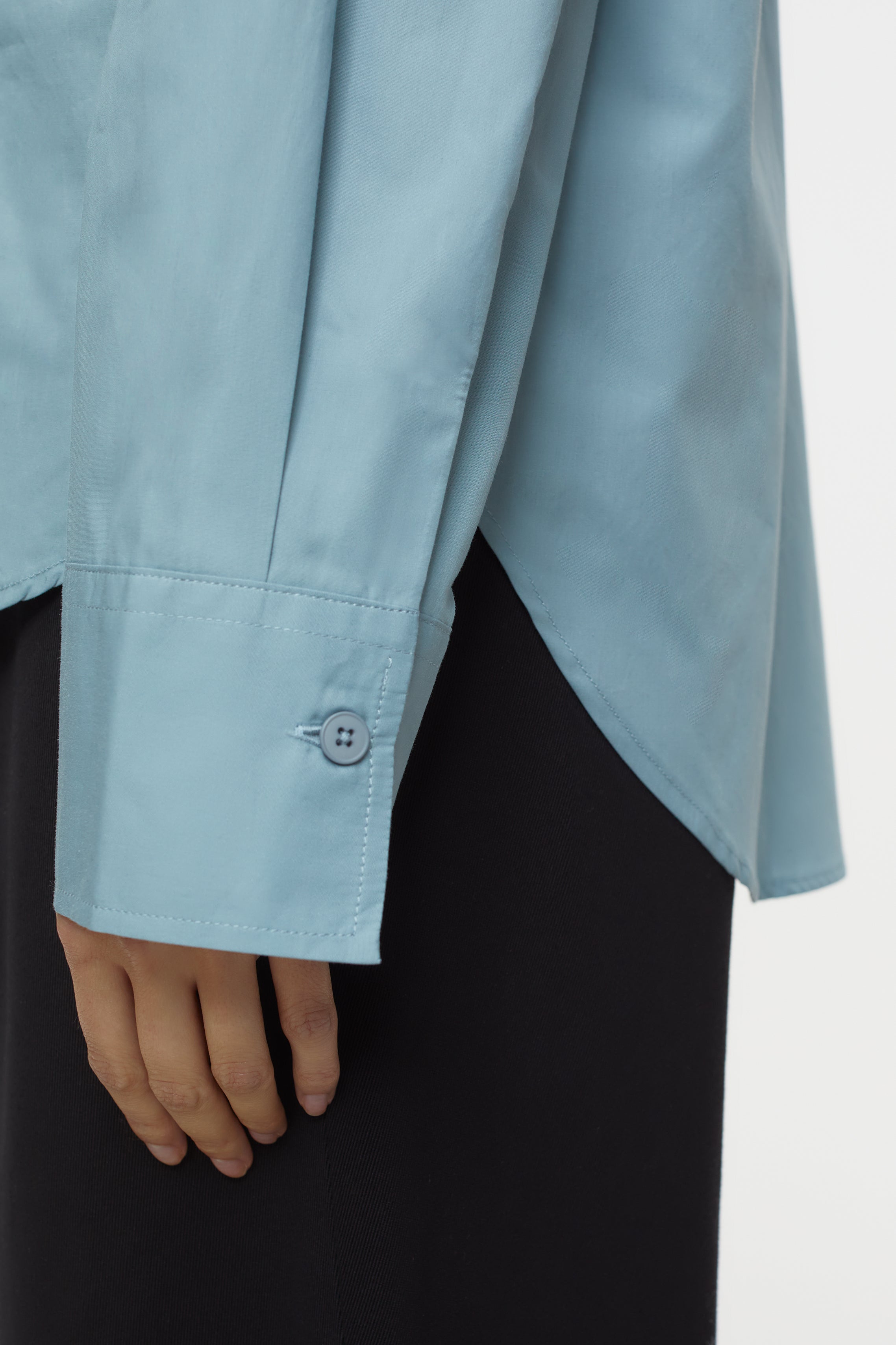 STRAIGHT FITTED SHIRT