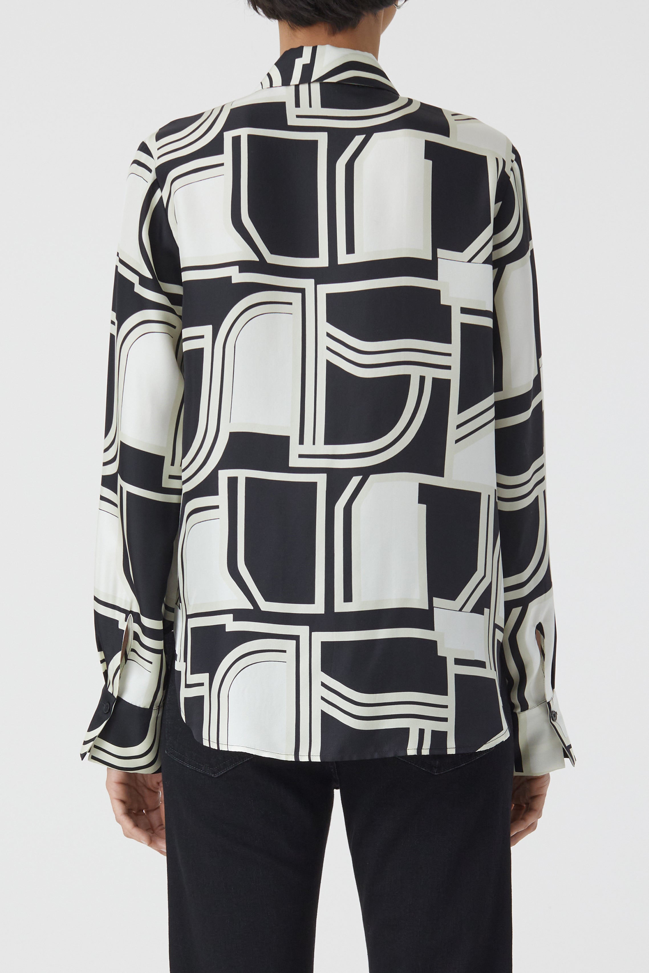 STRAIGHT FITTED SHIRT