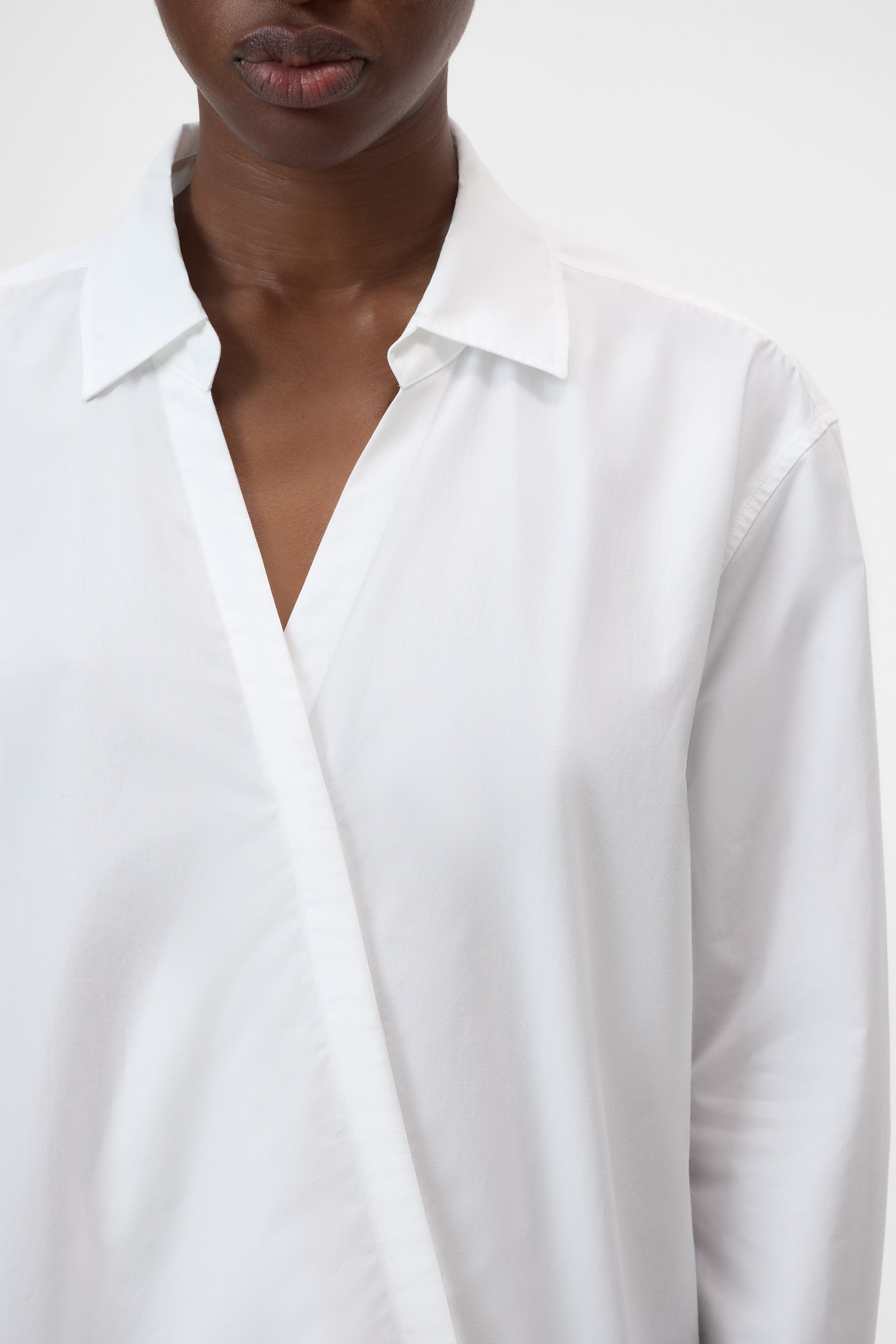 ASYMMETRIC SHIRT