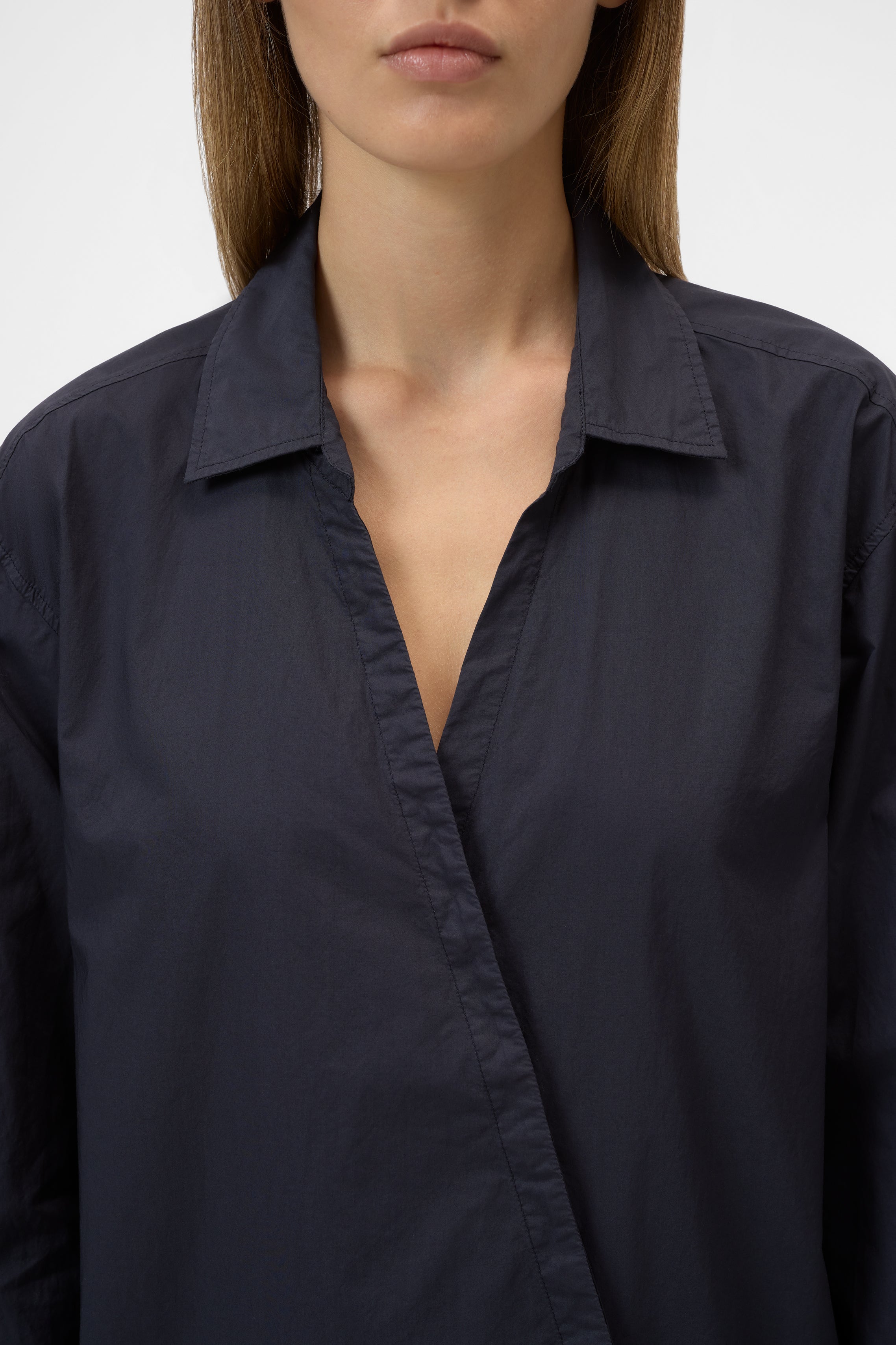 ASYMMETRIC SHIRT