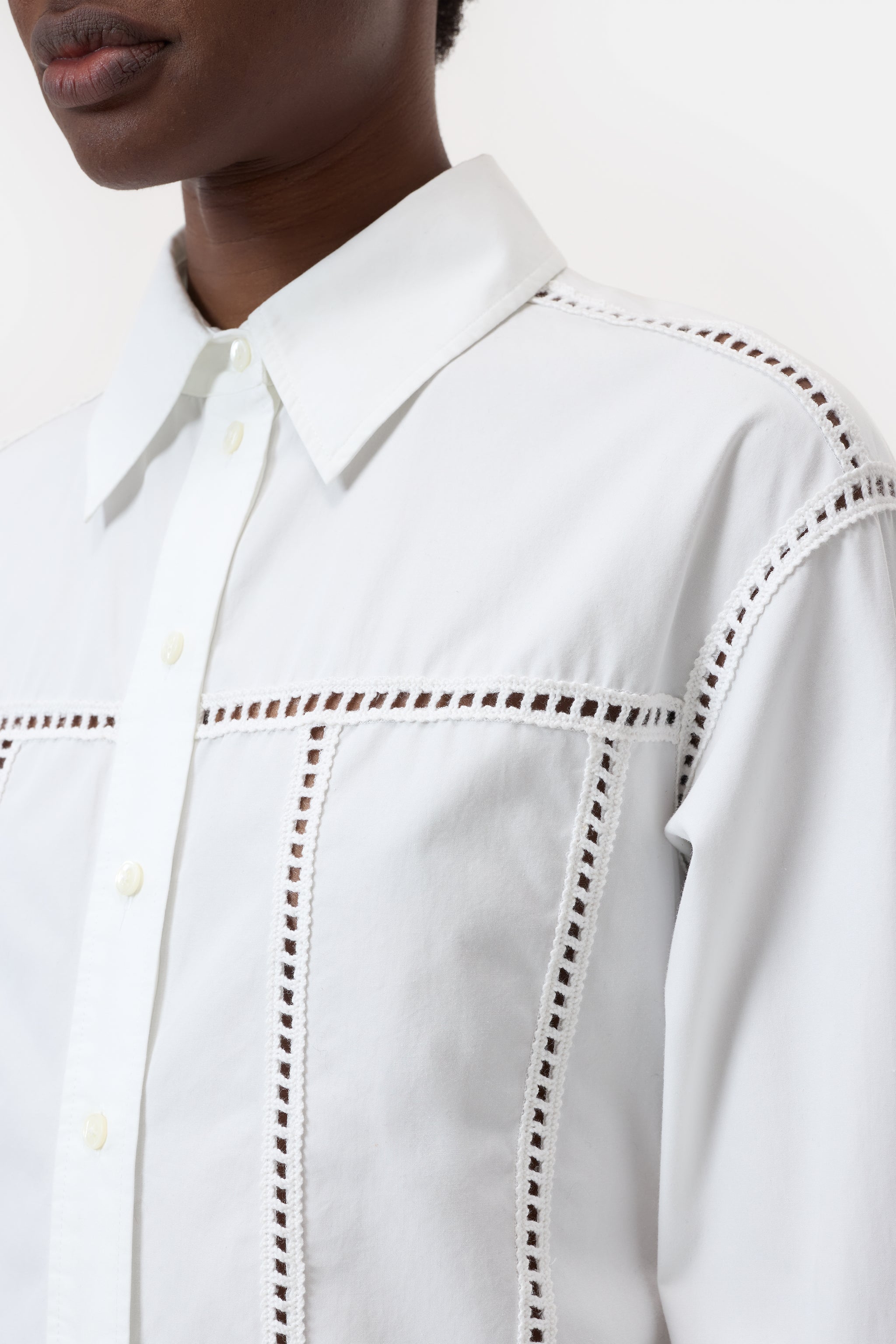 SPECIAL SHIRT-Hemden & Blusen-Closed-ARCHIVIST