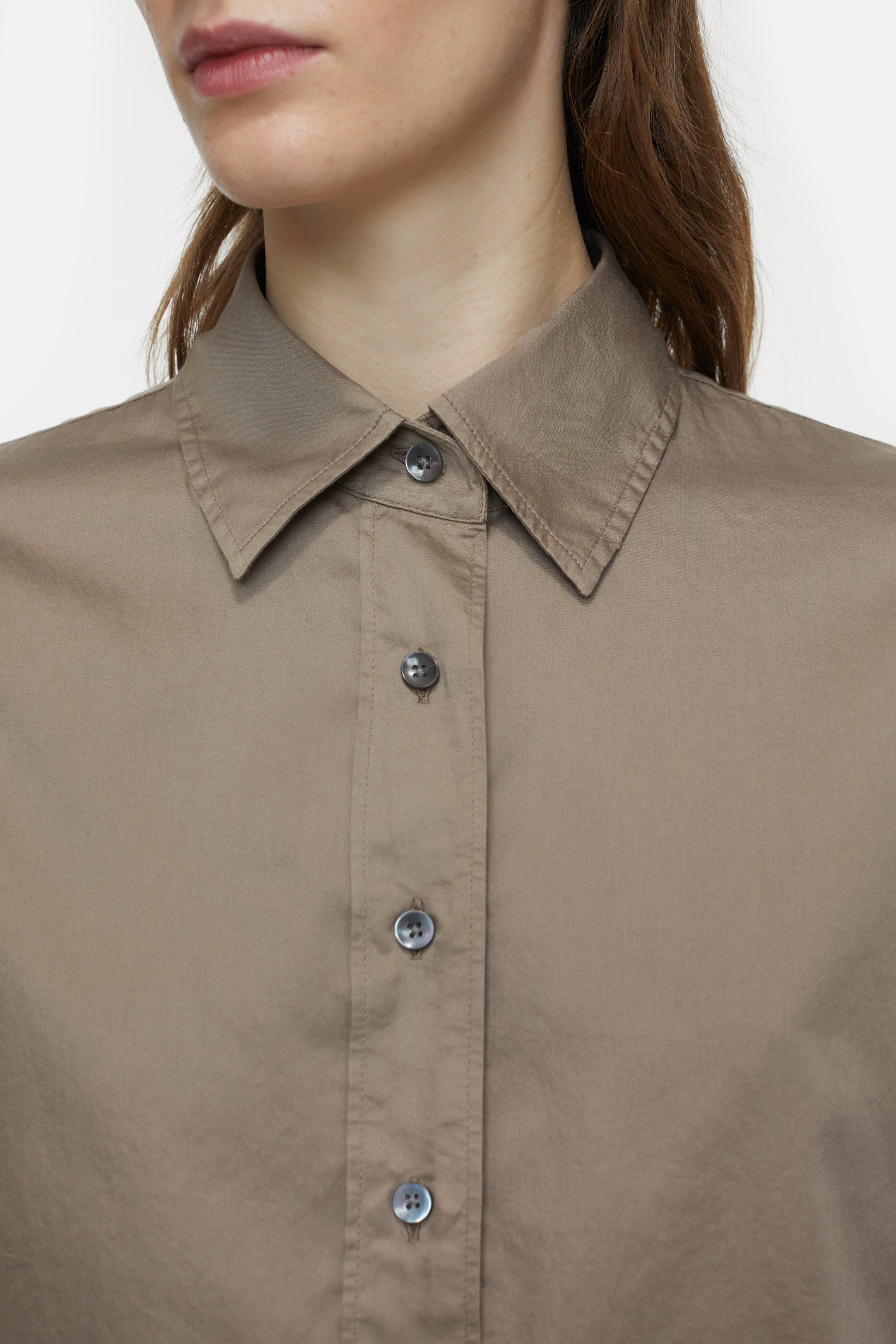 STRAIGHT FITTED SHIRT