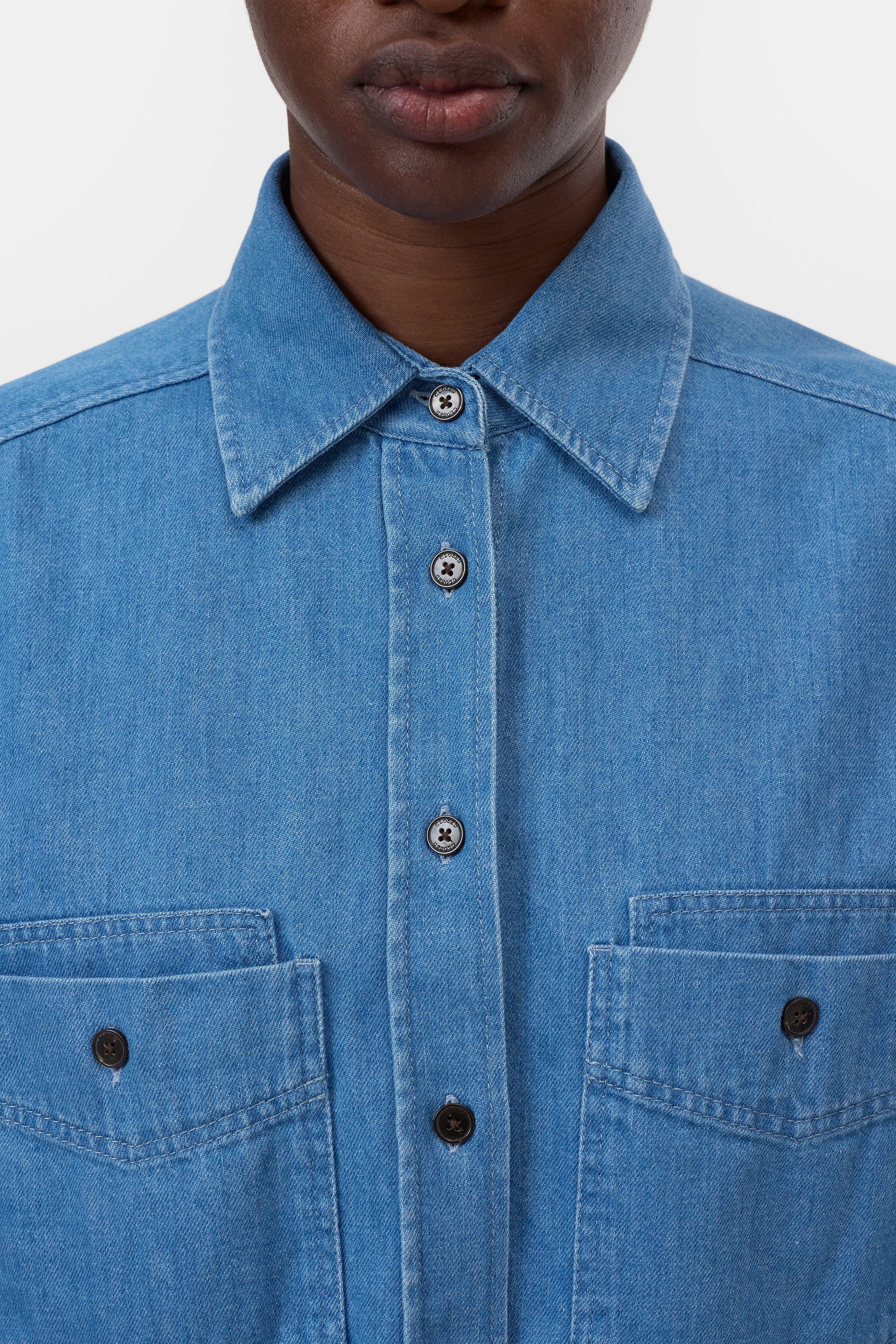 CROPPED FRONT OVERSIZED SHIRT