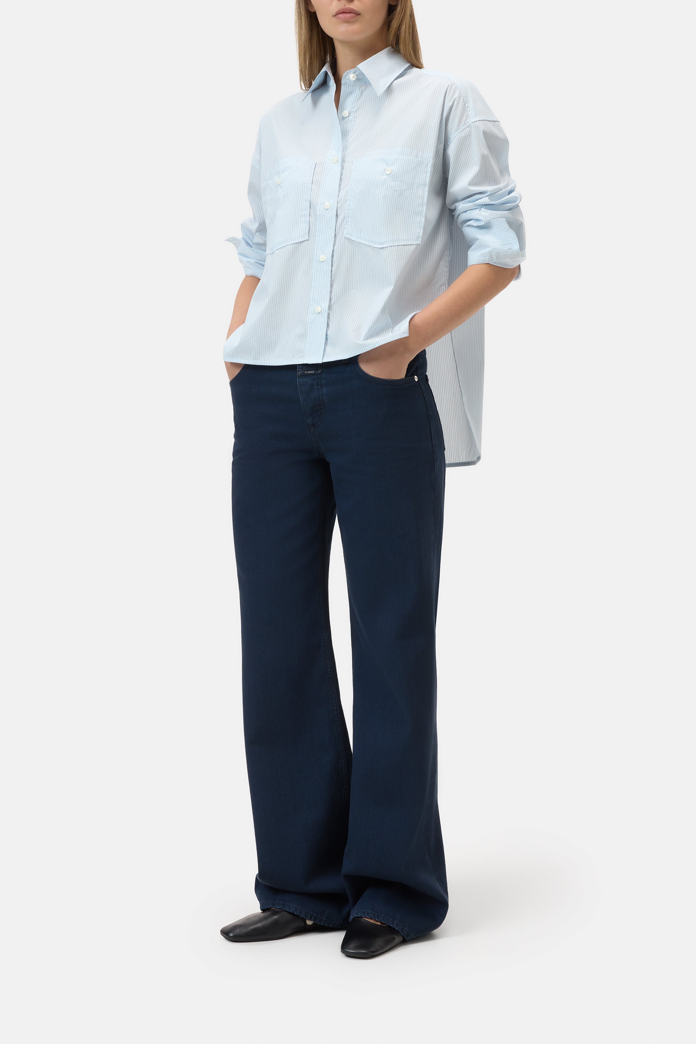 CROPPED FRONT OVERSIZED SHIRT