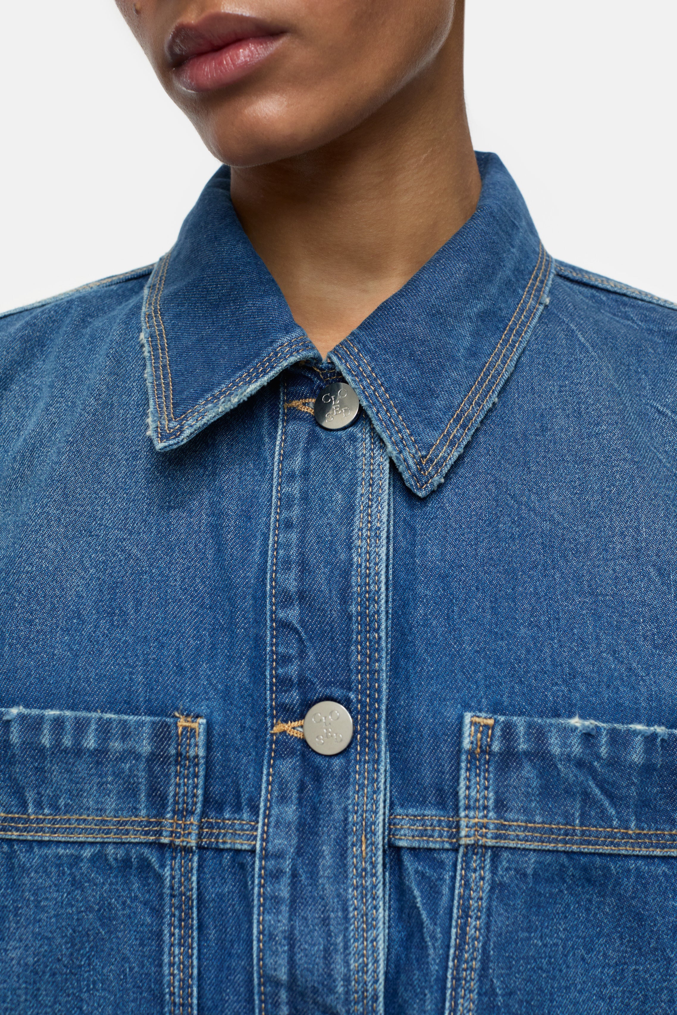 BLOUSE WITH SIDELONG STRAPS