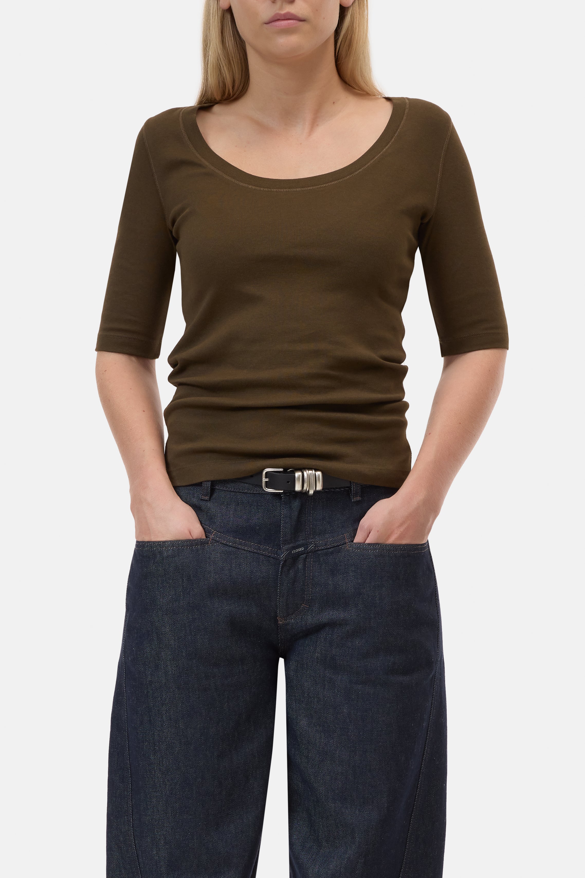 WIDE NECK SHORT SLEEVE