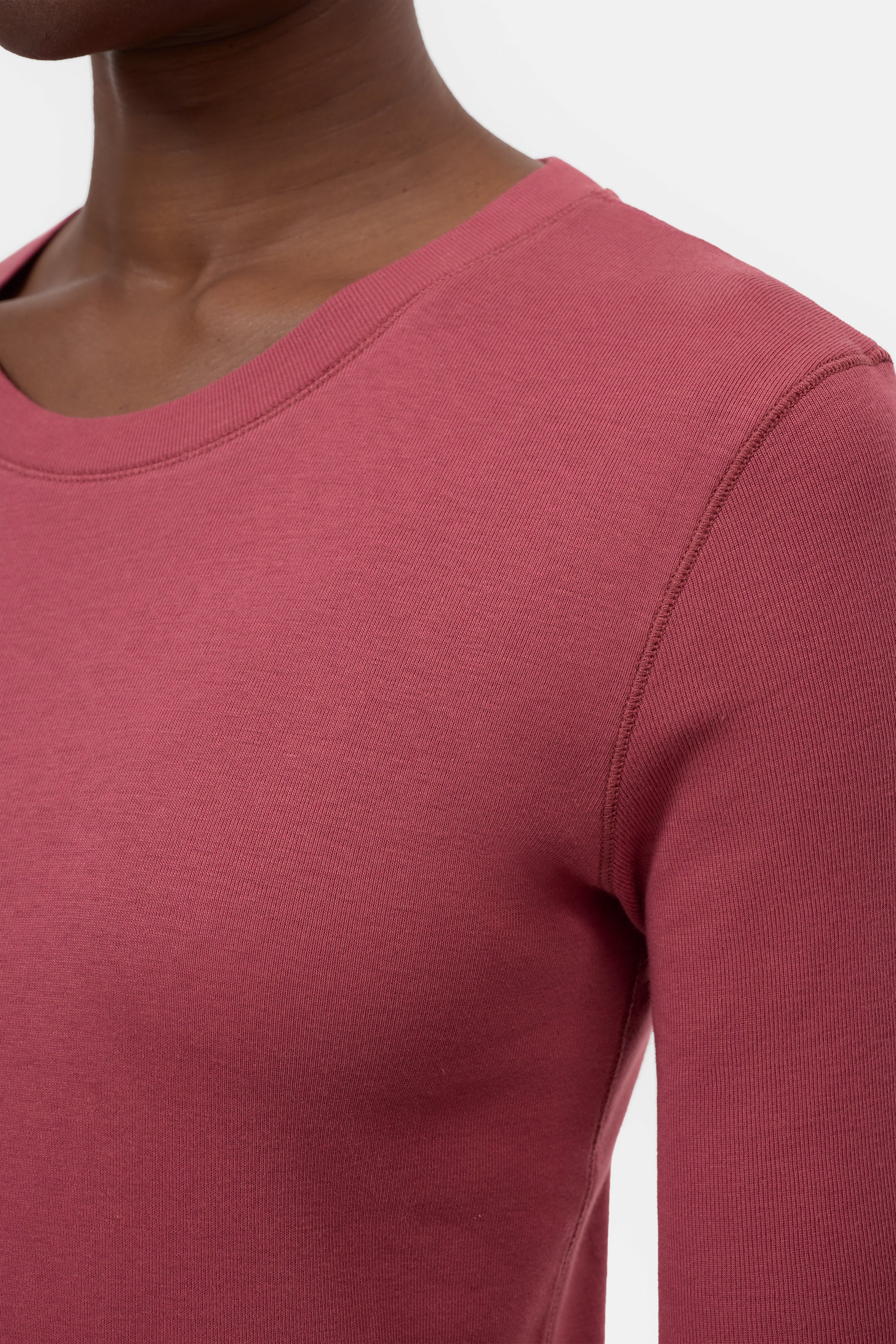 CREWNECK SHORTSLEEVE