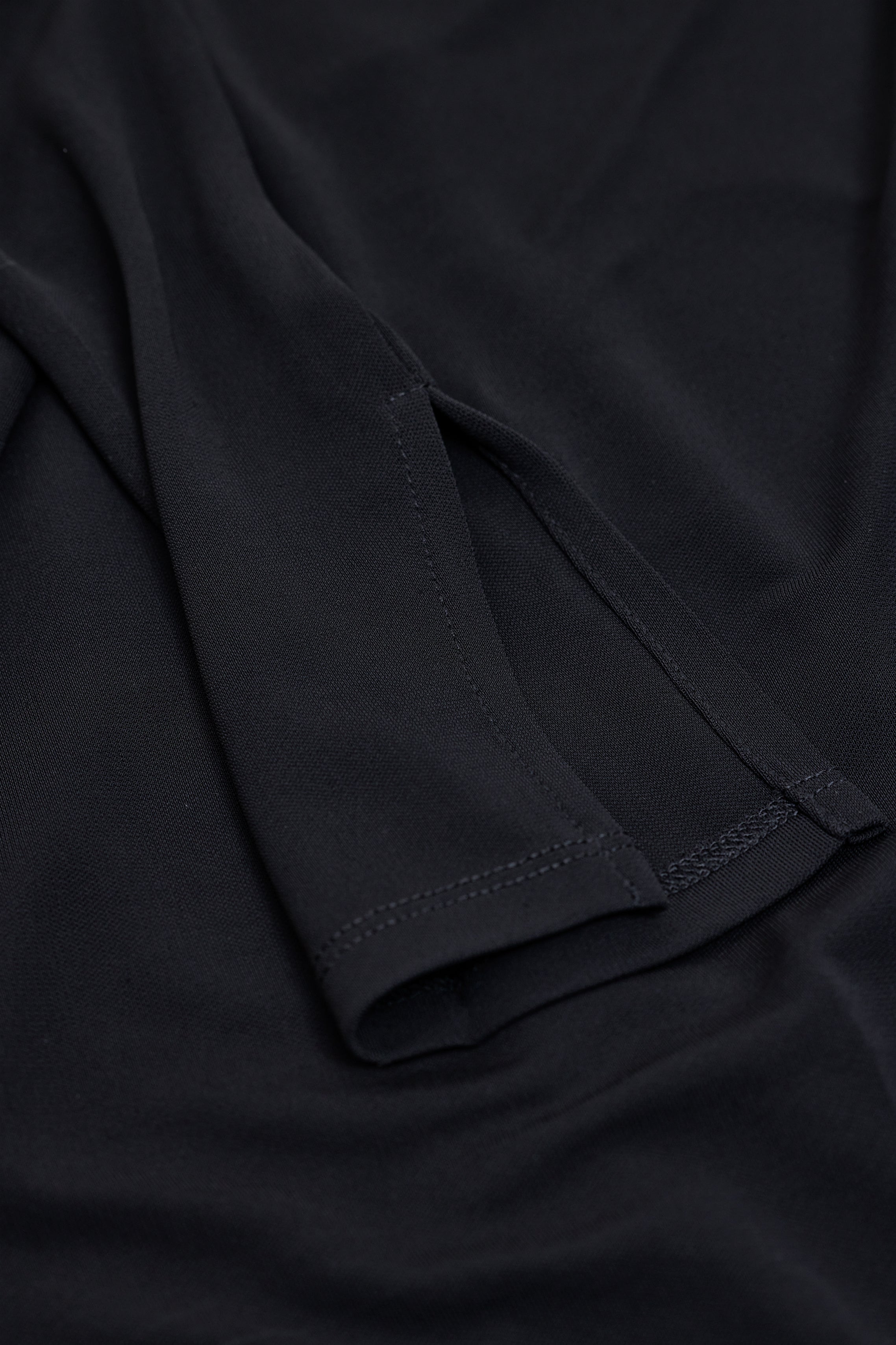 DEEP BACK LONGSLEEVE