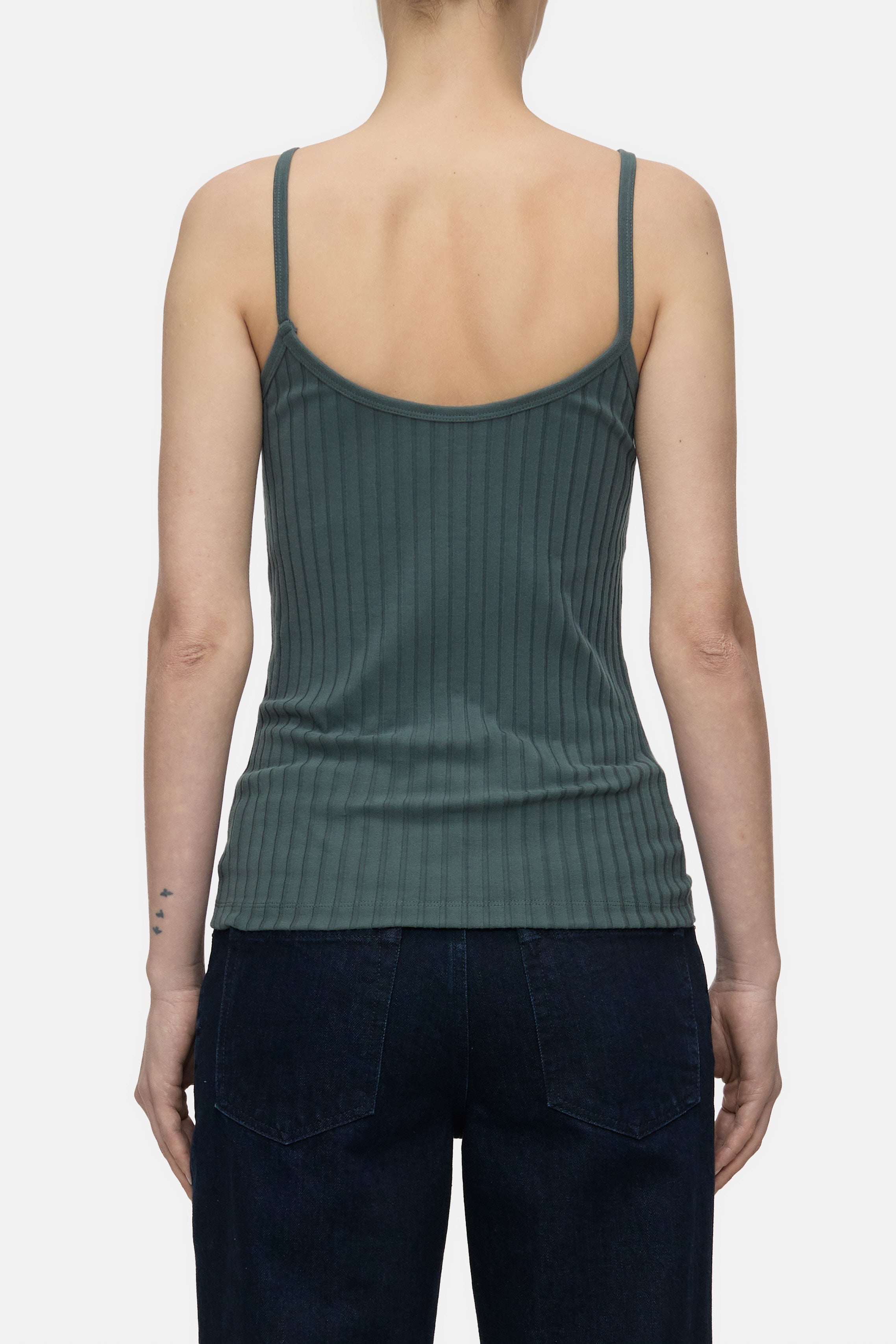 Closed-V-NECK TANK TOP-Shirts-Black-Deal-Outlet-by-ARCHIVIST