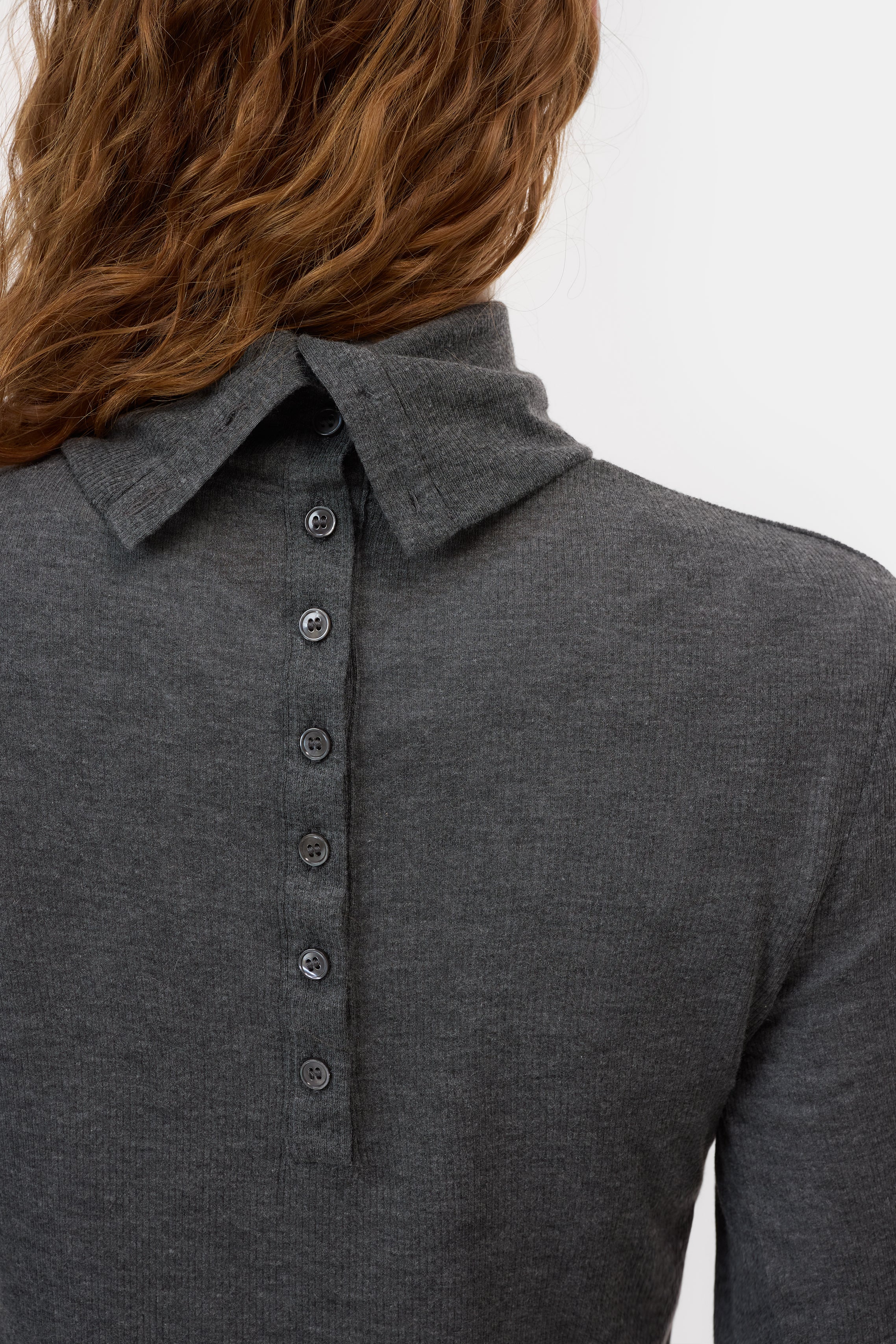 HIGH NECK LONGSLEEVE
