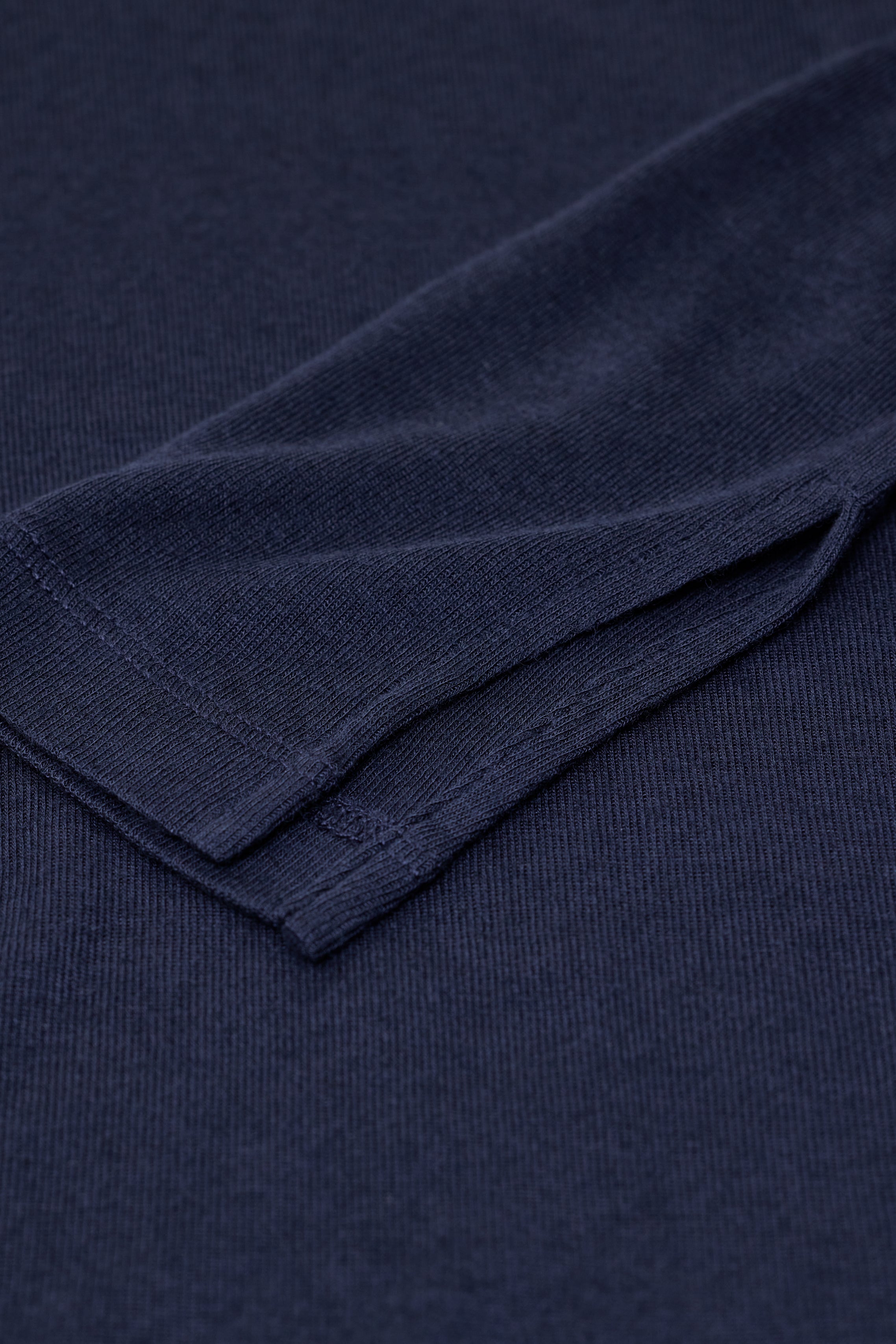 T-SHIRT LONGSLEEVE