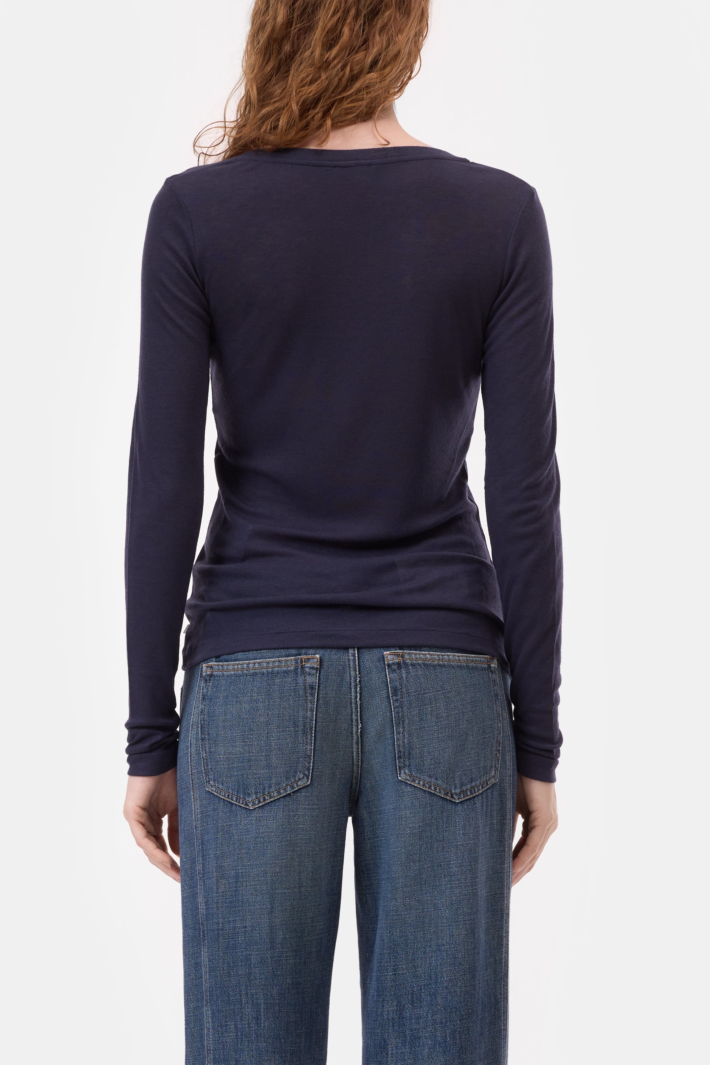 DEEP NECK LONGSLEEVE