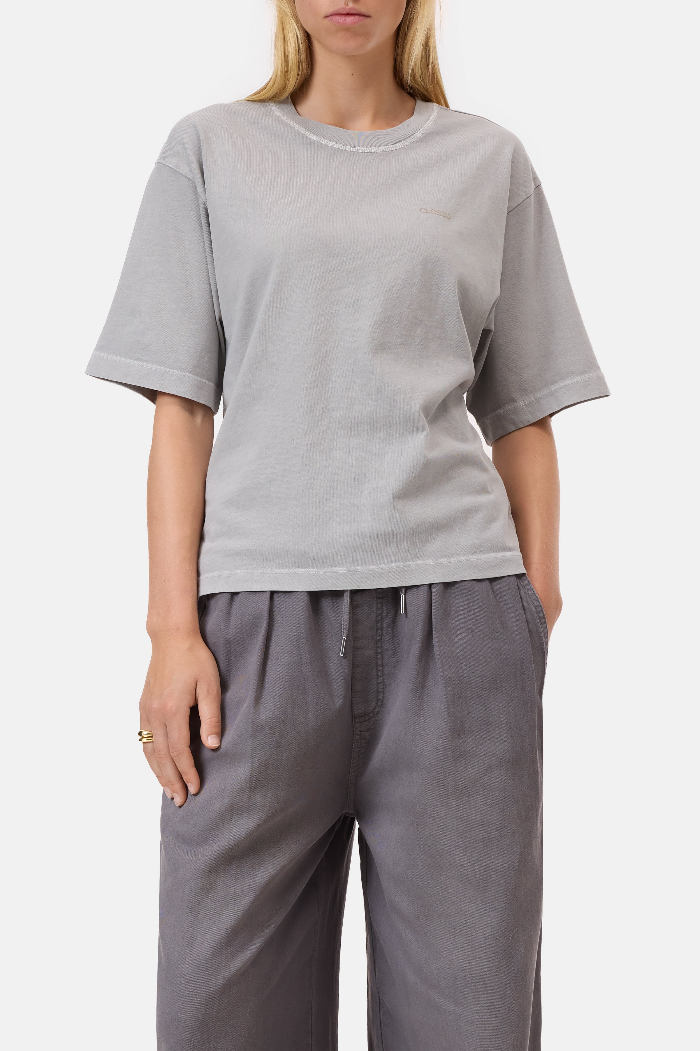 RELAXED T-SHIRT