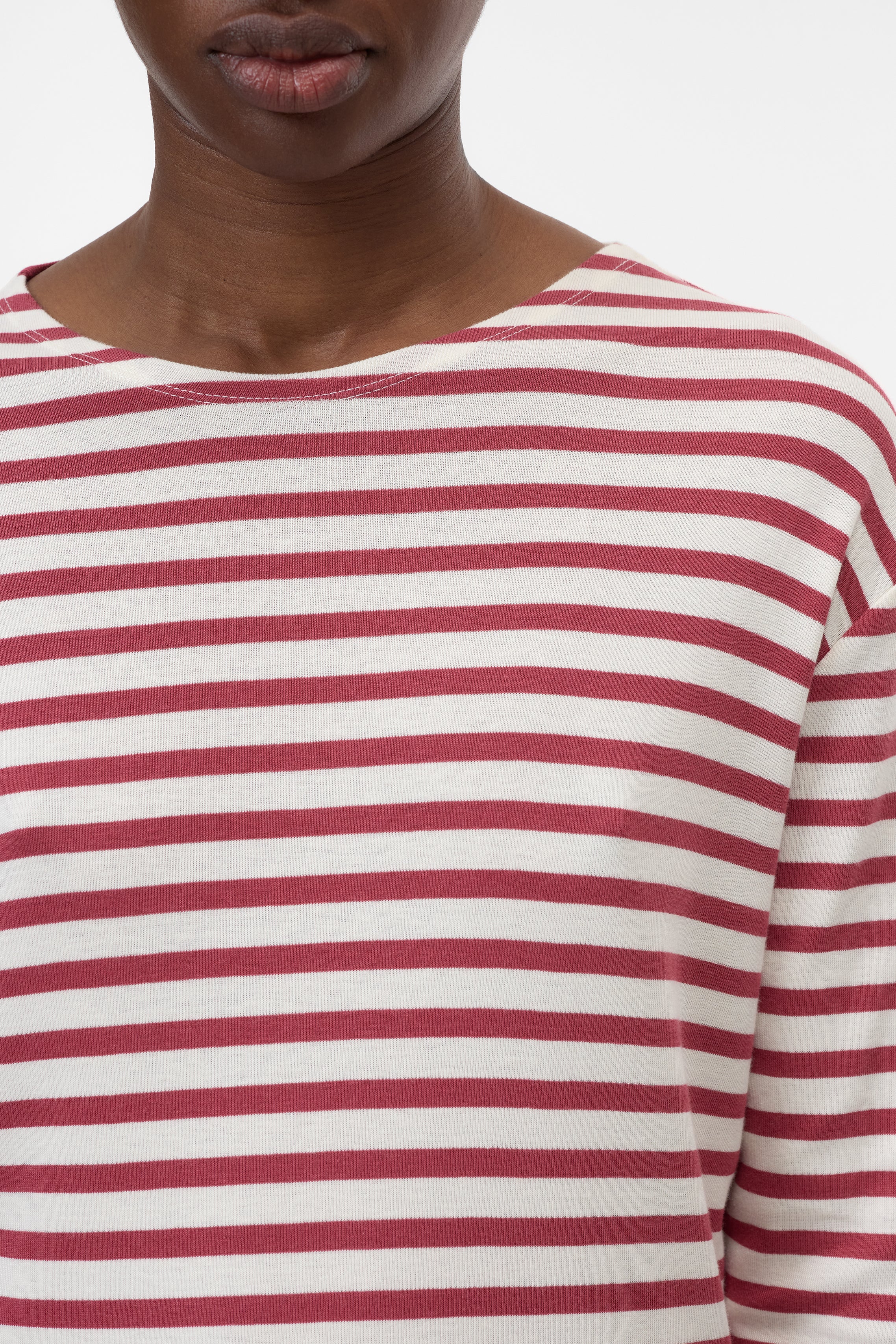 BASIC LONGSLEEVE