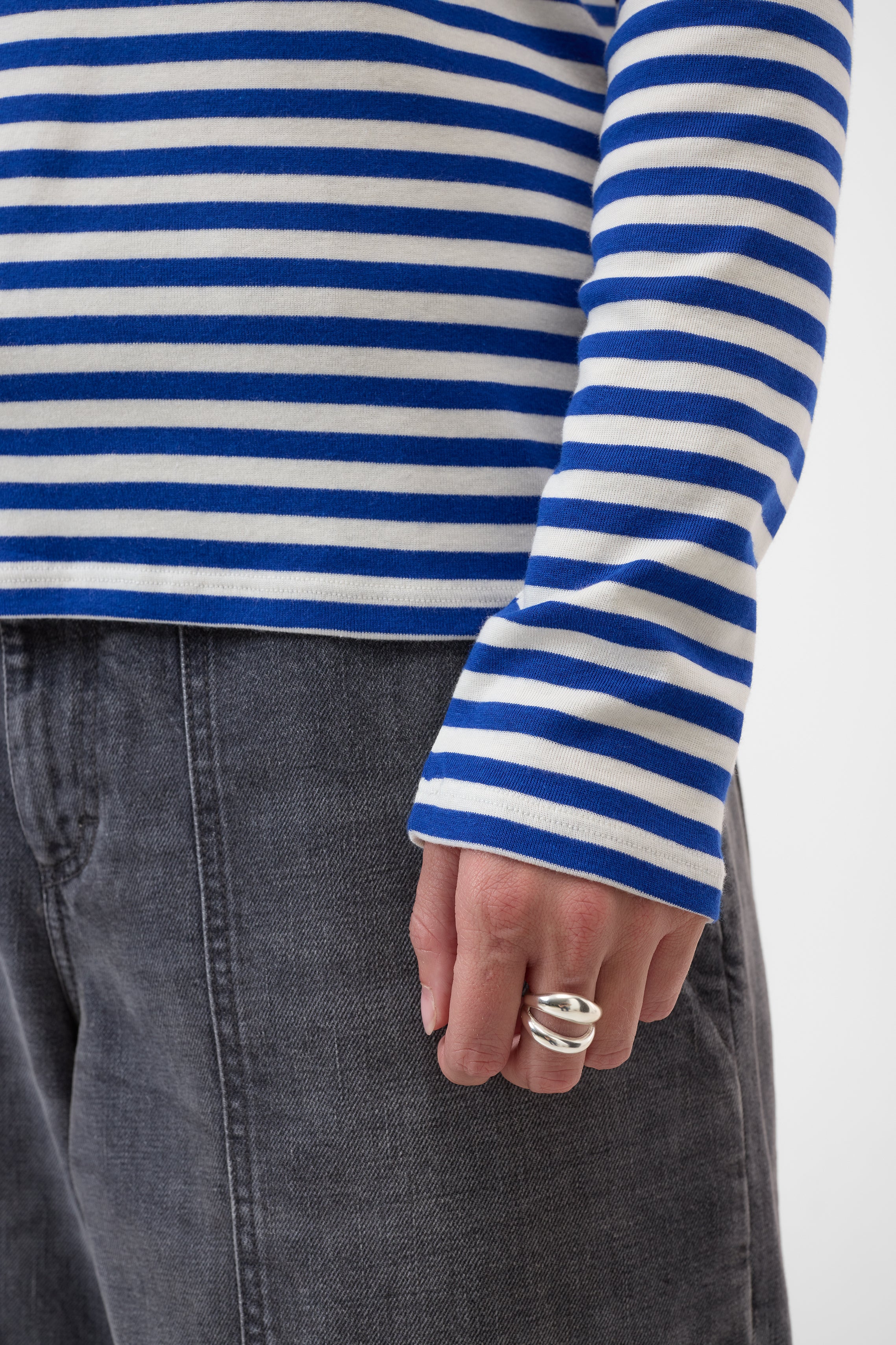 BASIC LONGSLEEVE