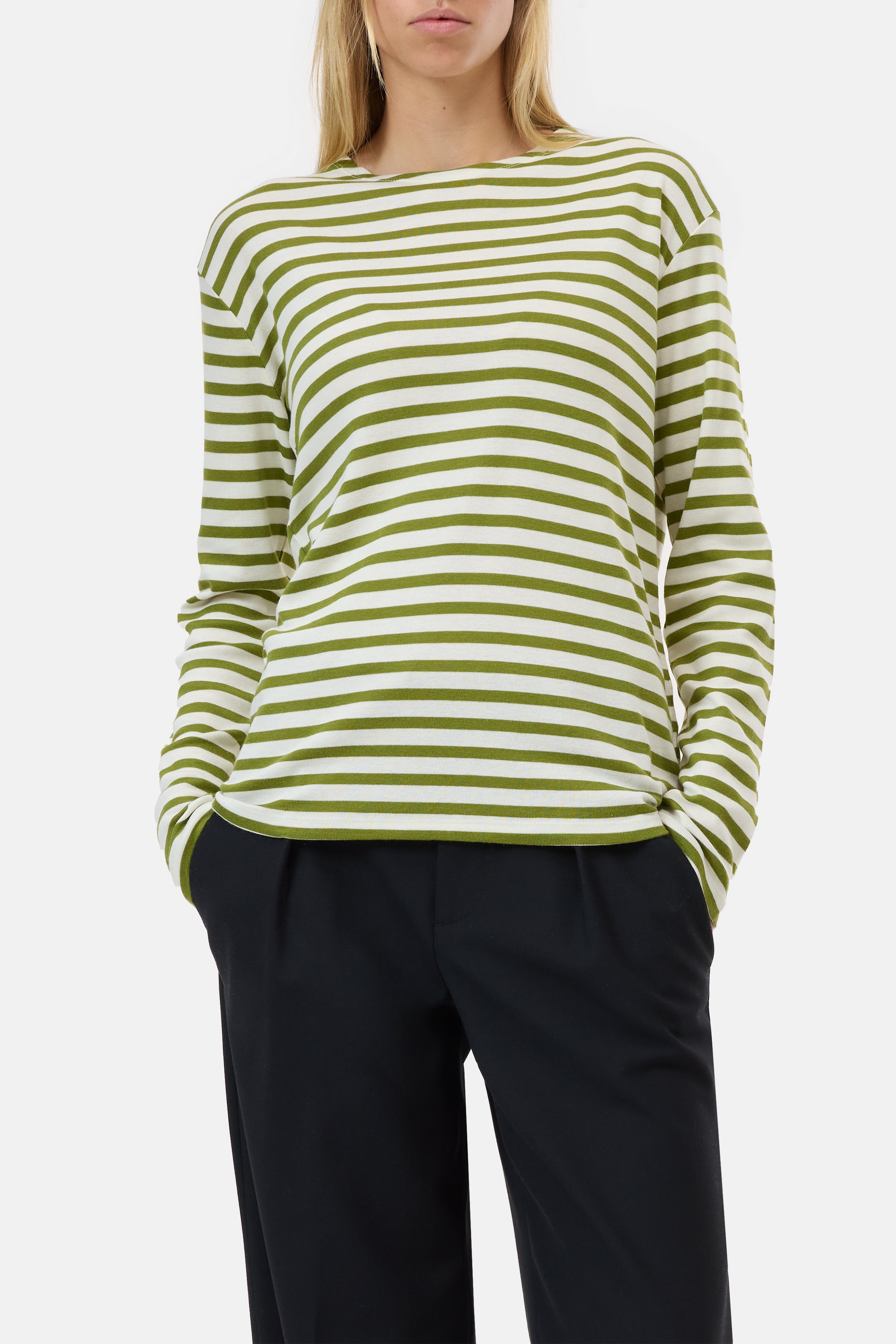 BASIC LONGSLEEVE