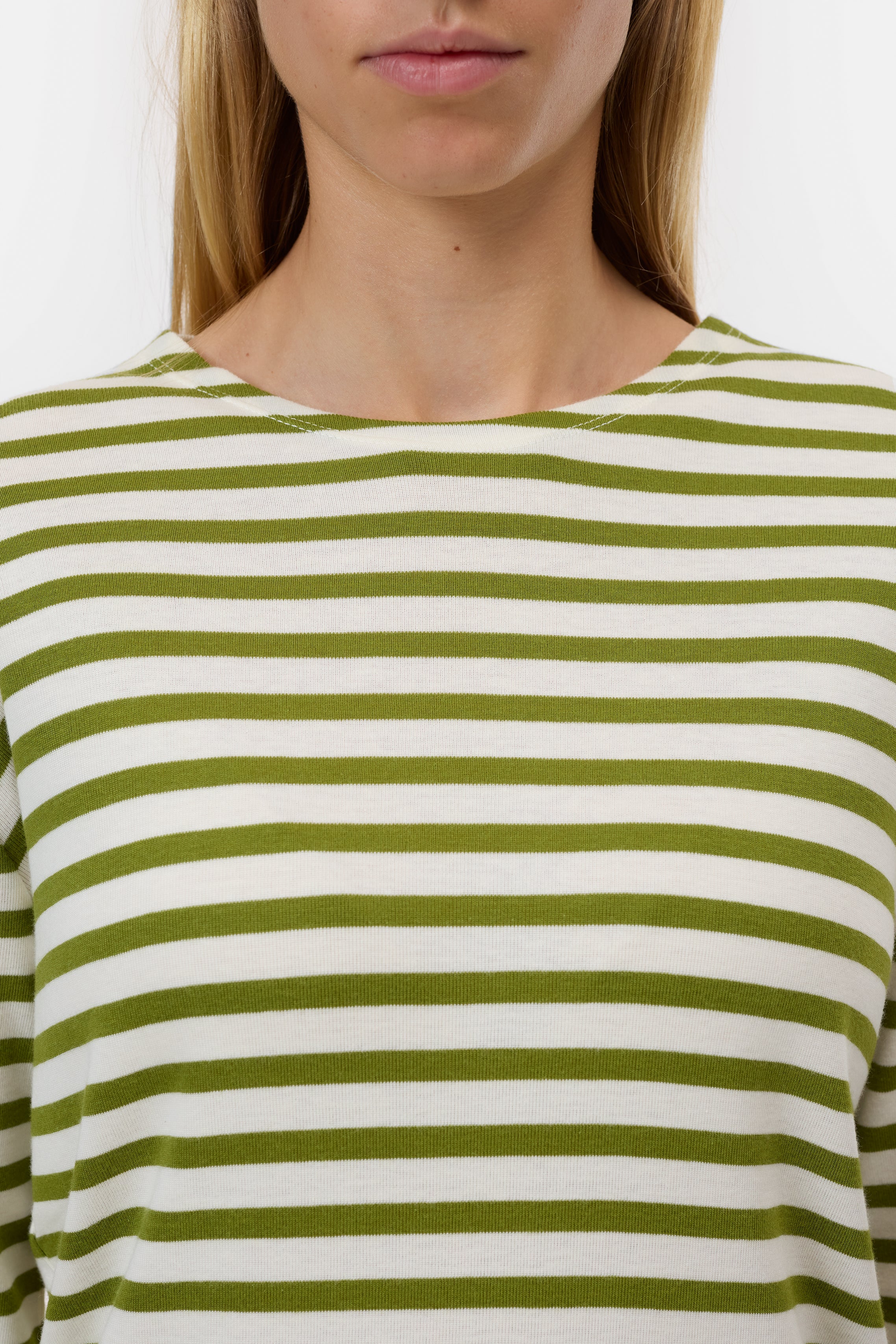 BASIC LONGSLEEVE
