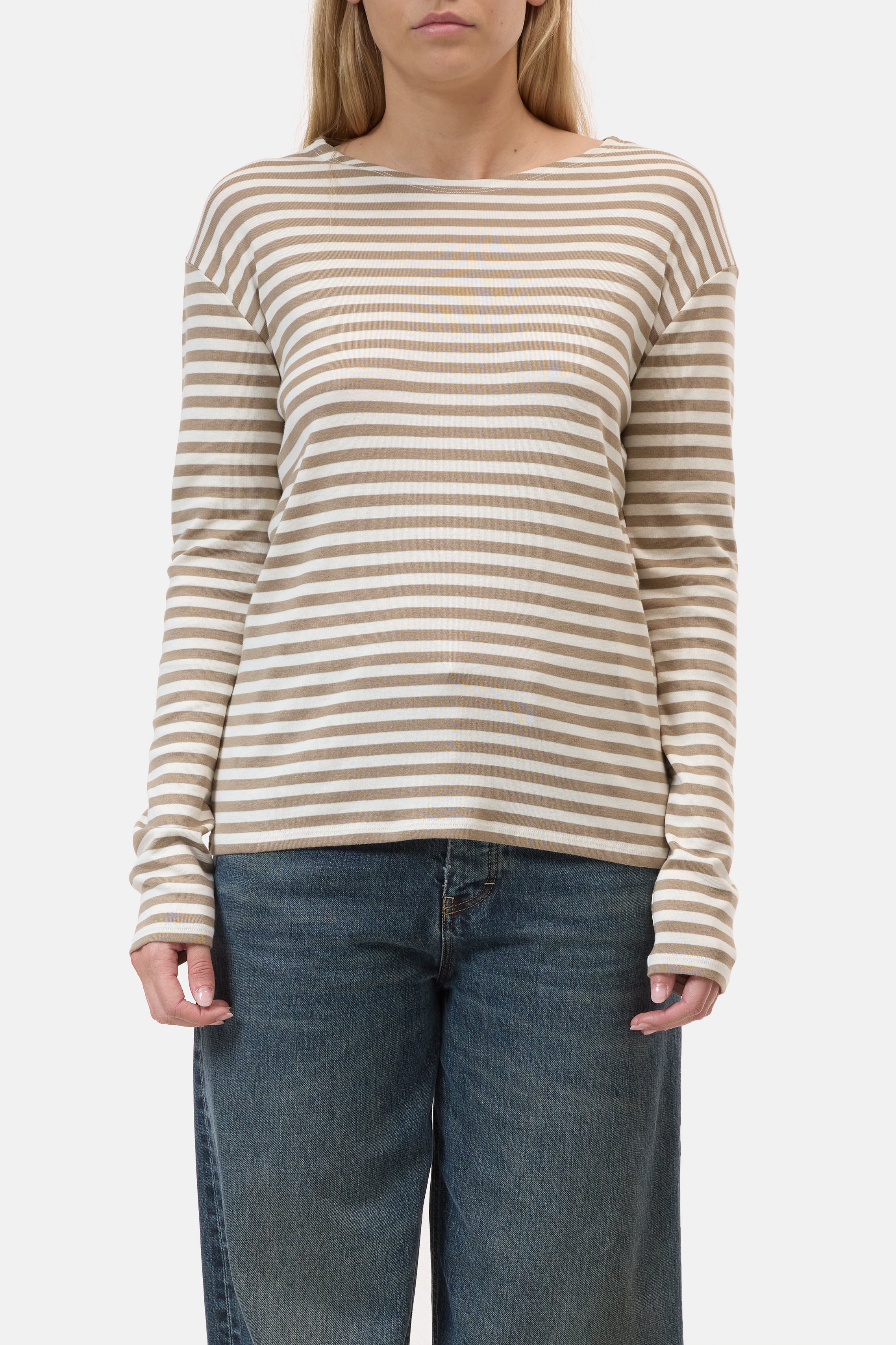 BASIC LONGSLEEVE