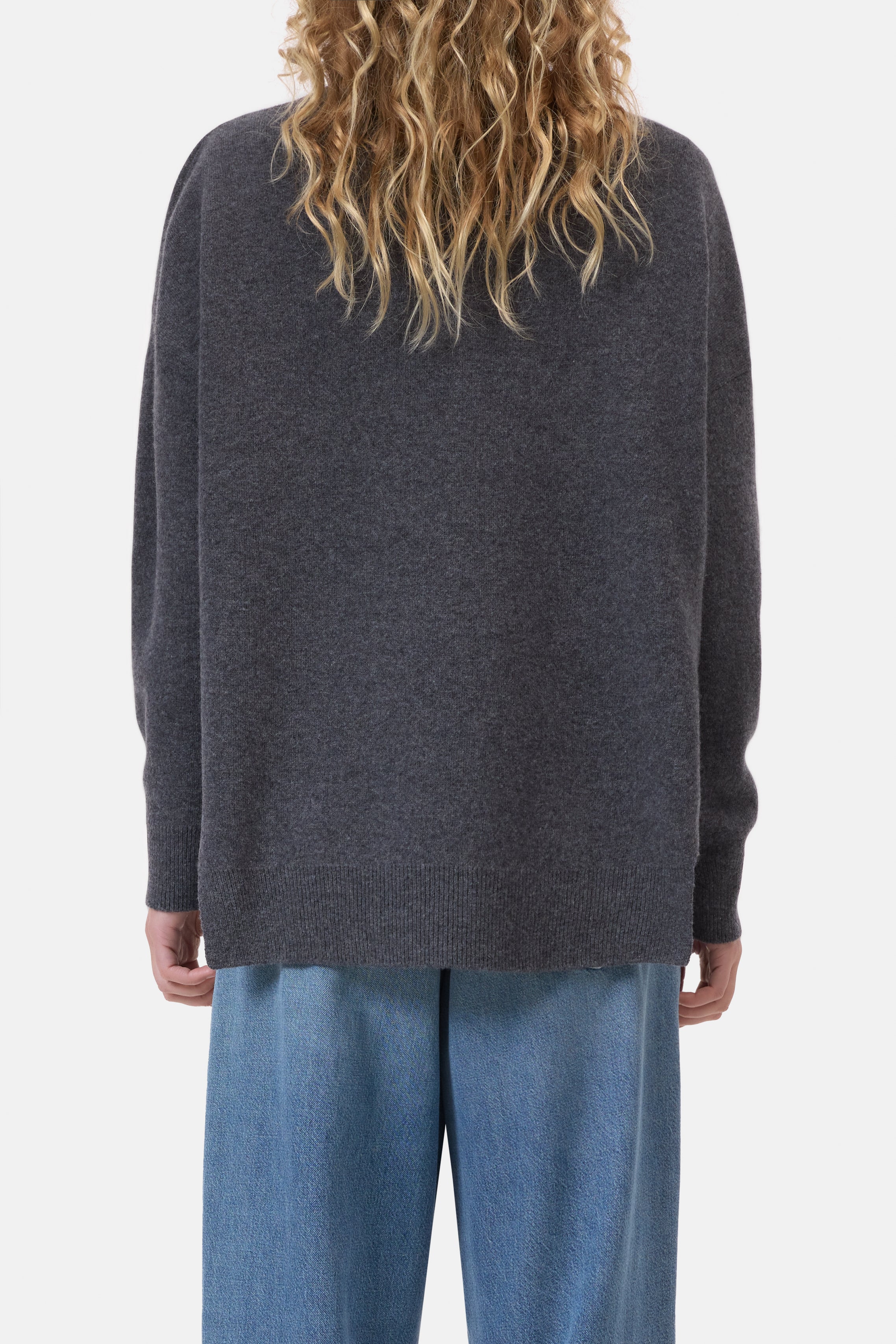 HIGH NECK LONG SLEEVE